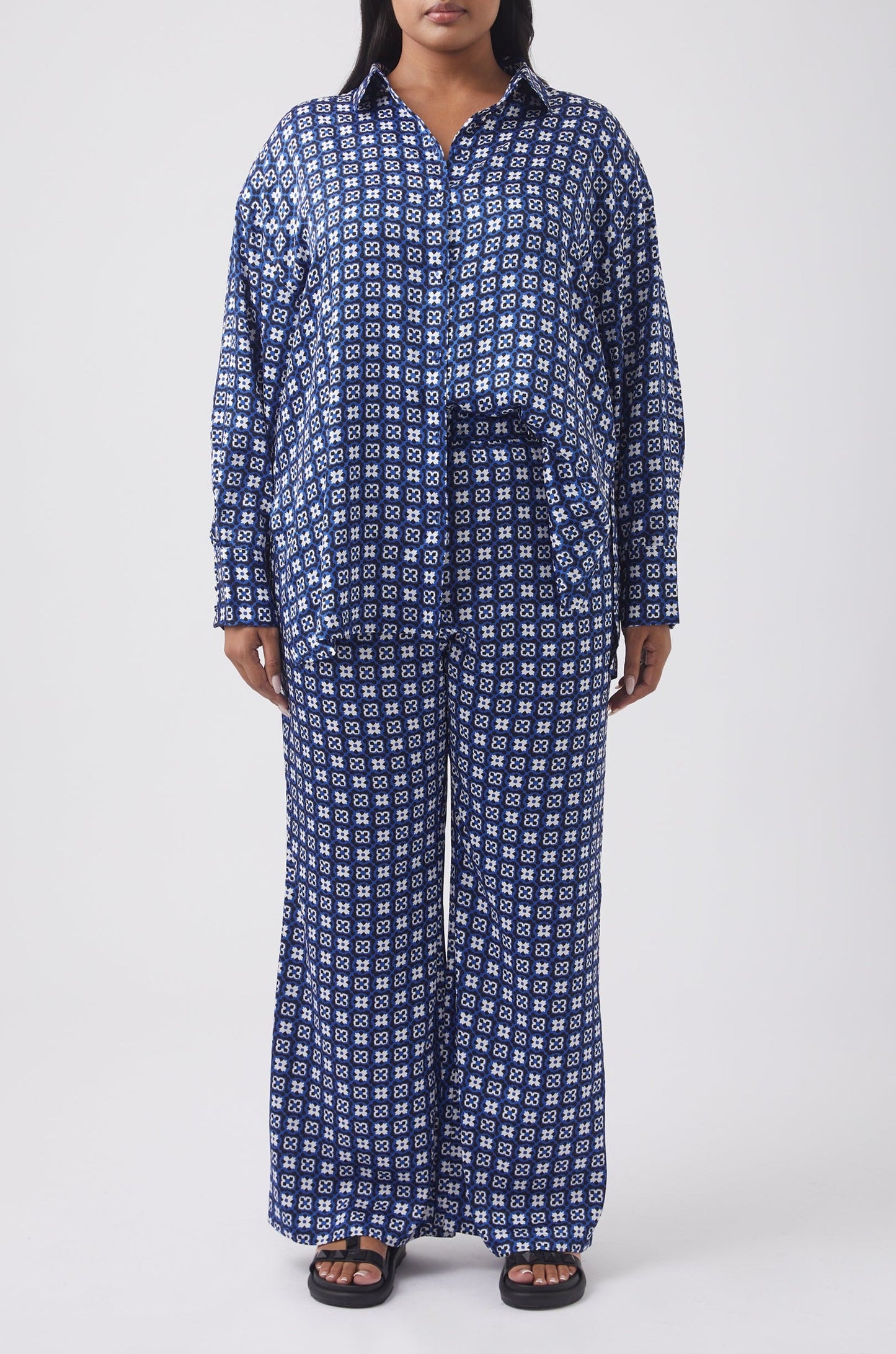 Amira Oversized Shirt