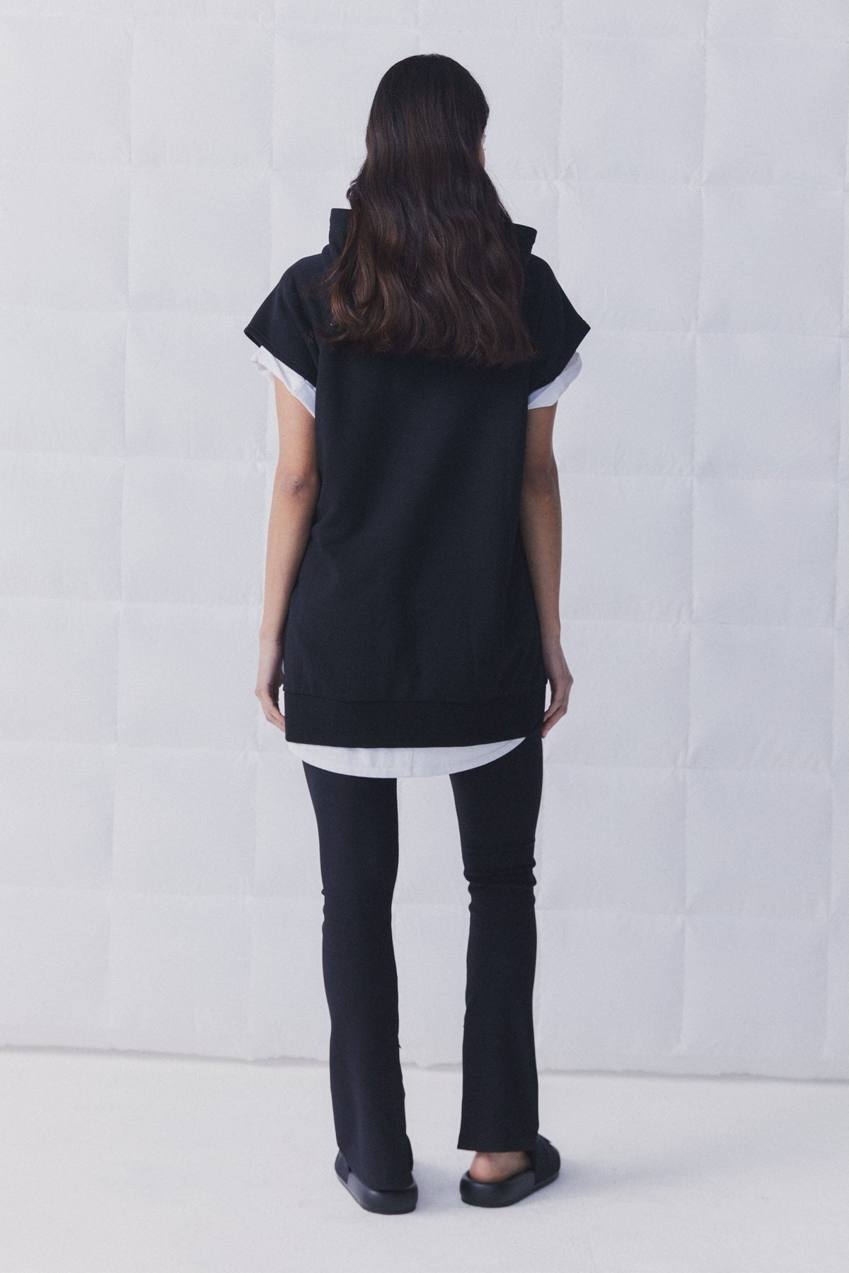 D-LUXE Sleeveless Hoodie