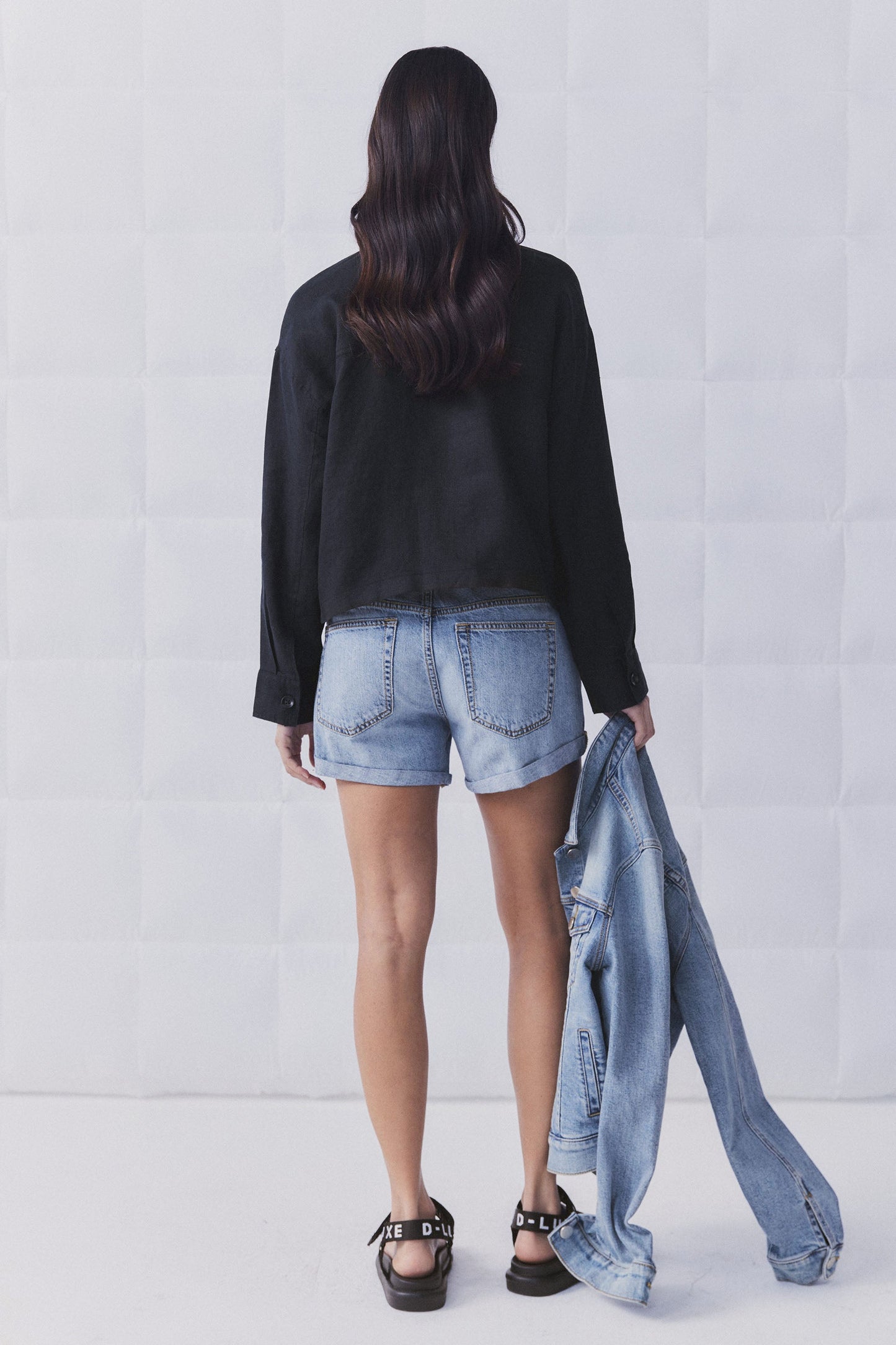 D-Luxe Cropped Linen Jacket