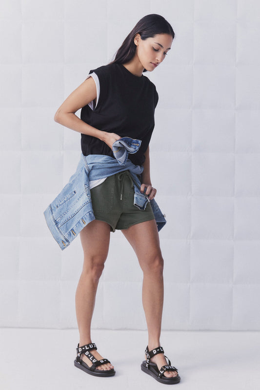 D-Luxe Rolled Cuff Tee