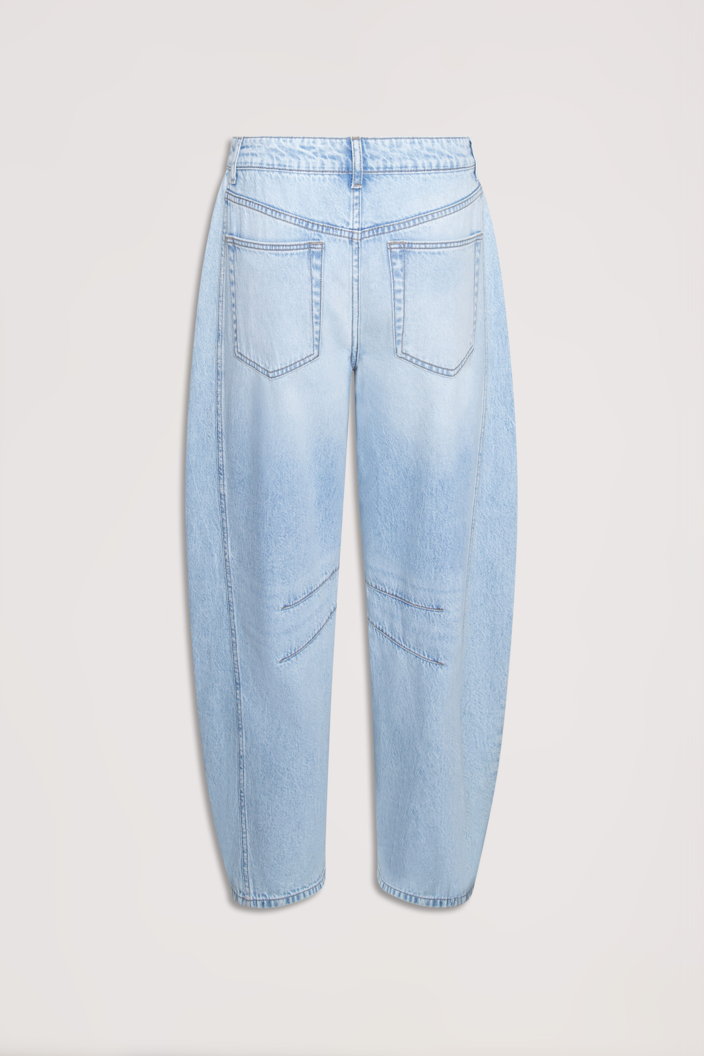 Aria Barrel Leg Jean