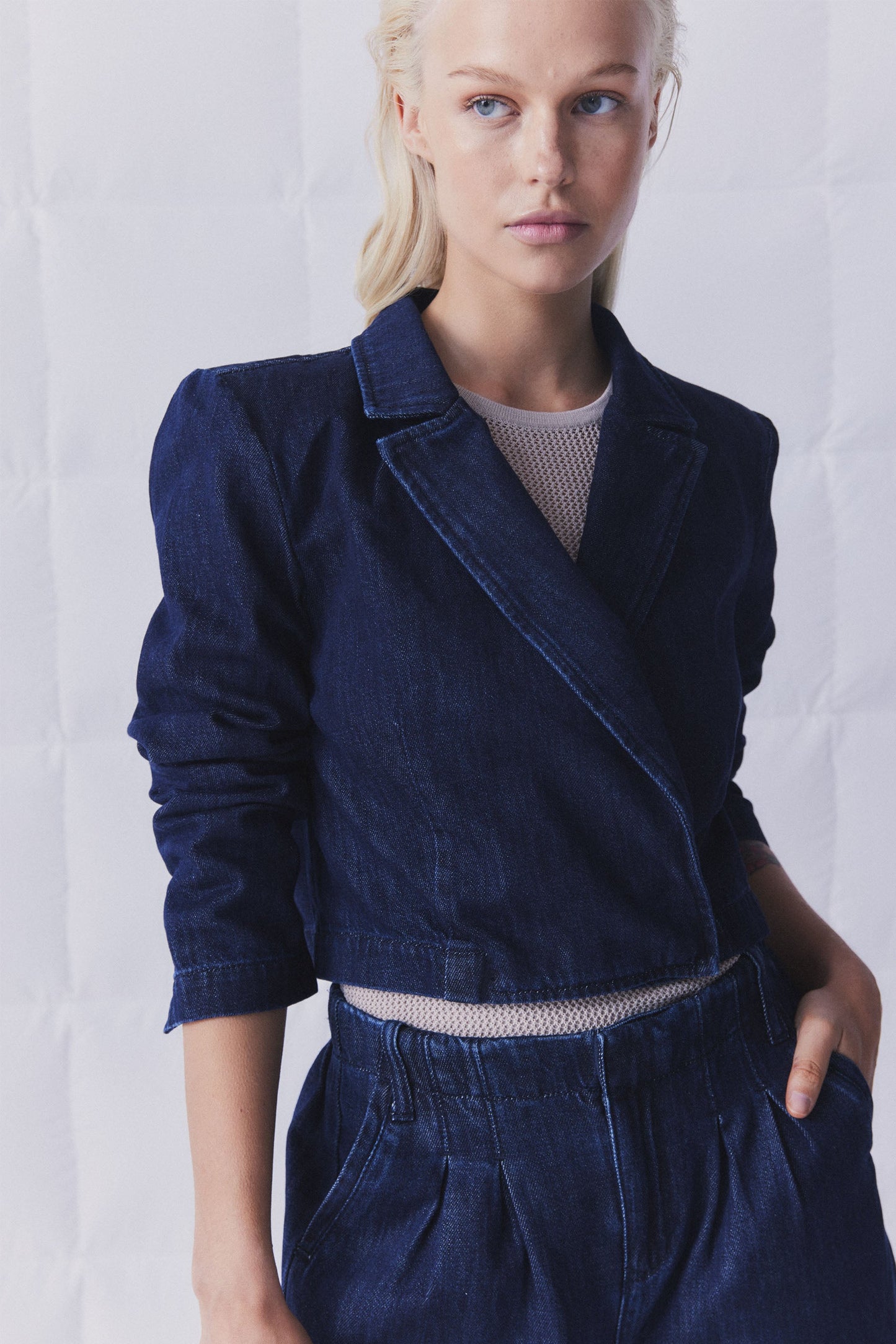D-Luxe Cropped Denim Blazer