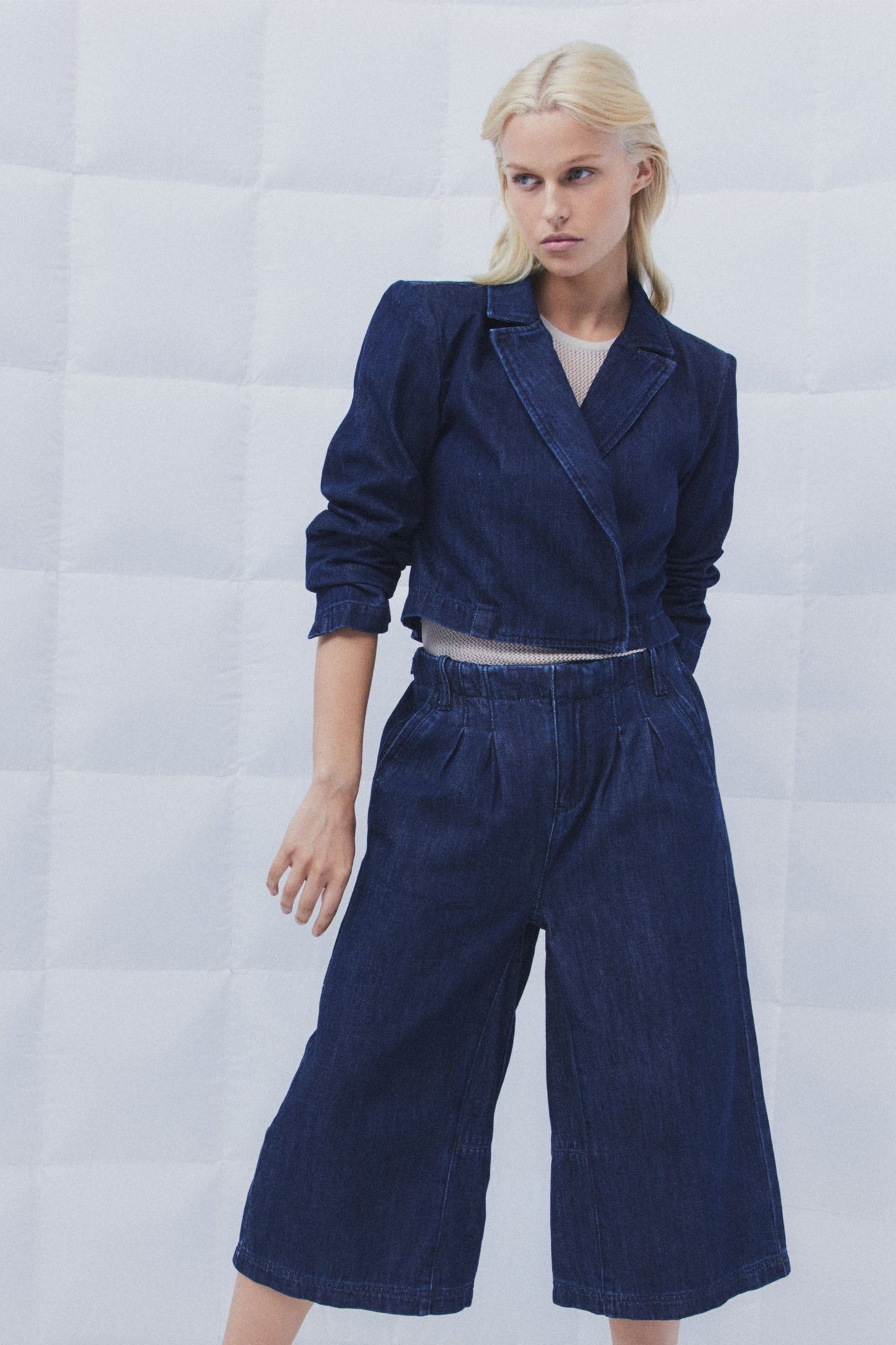 D-Luxe Cropped Denim Blazer