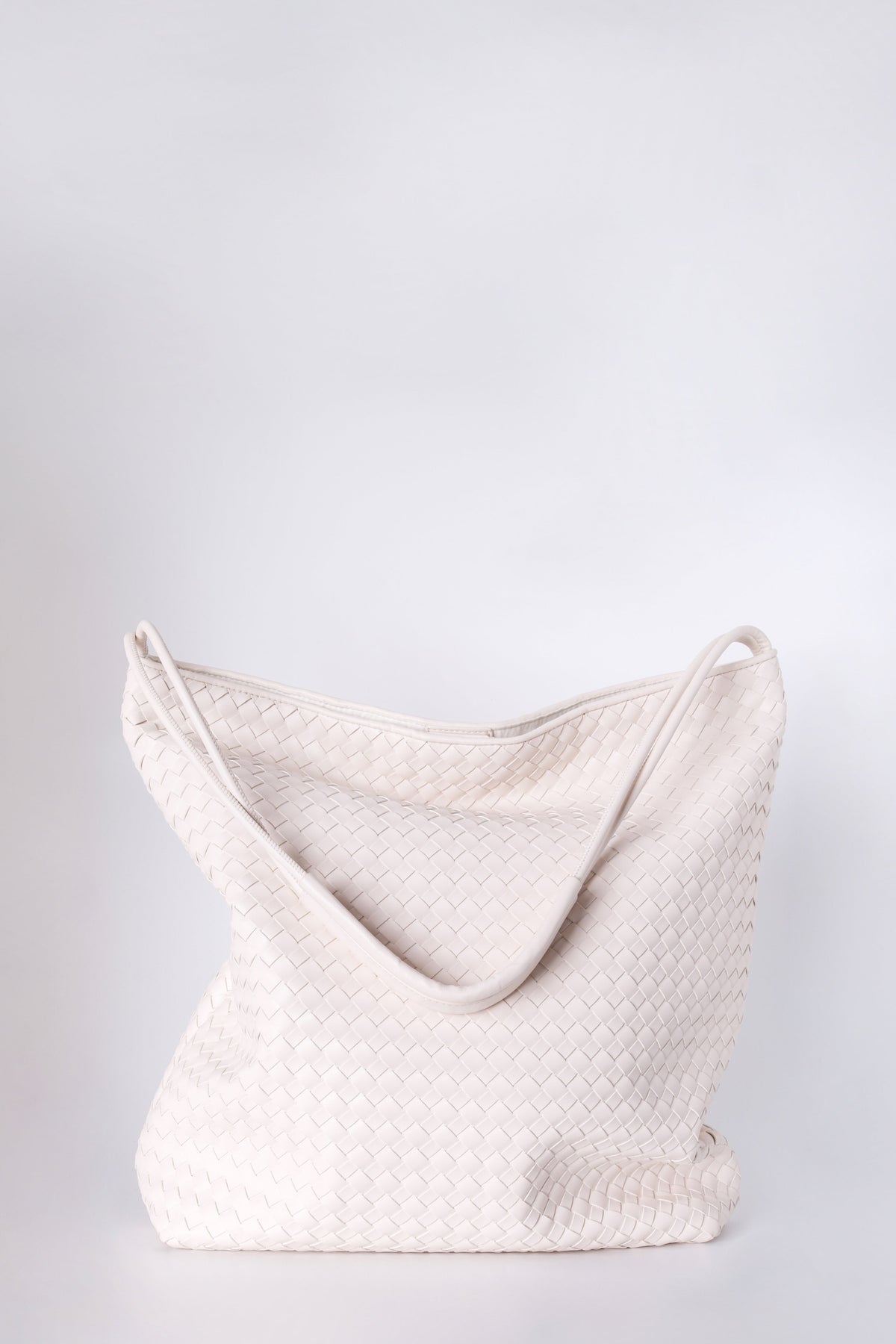 Oversized Weave Bag