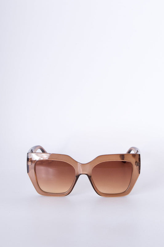 Oversized Cat Eye