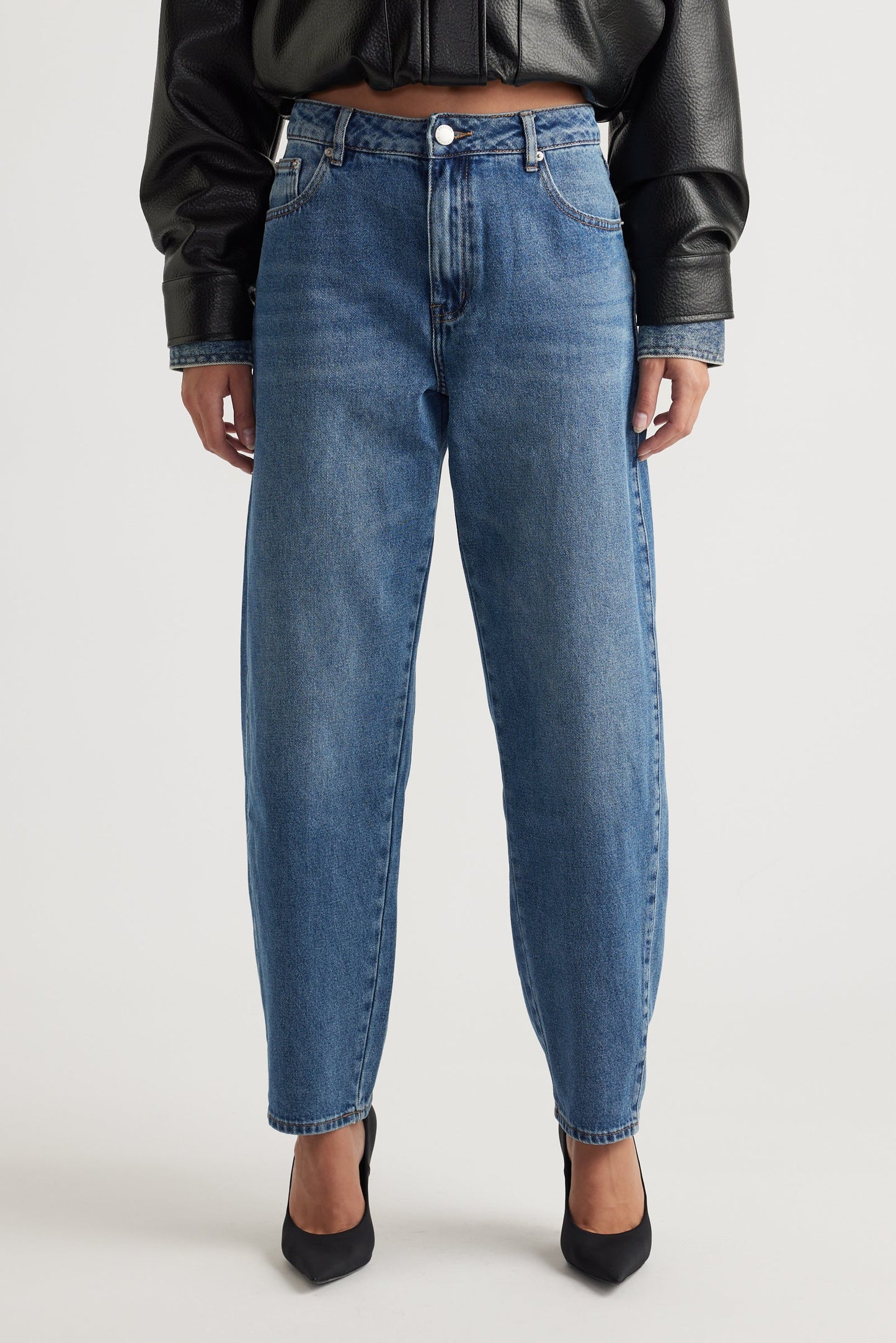 Camille Barrel Leg Jean