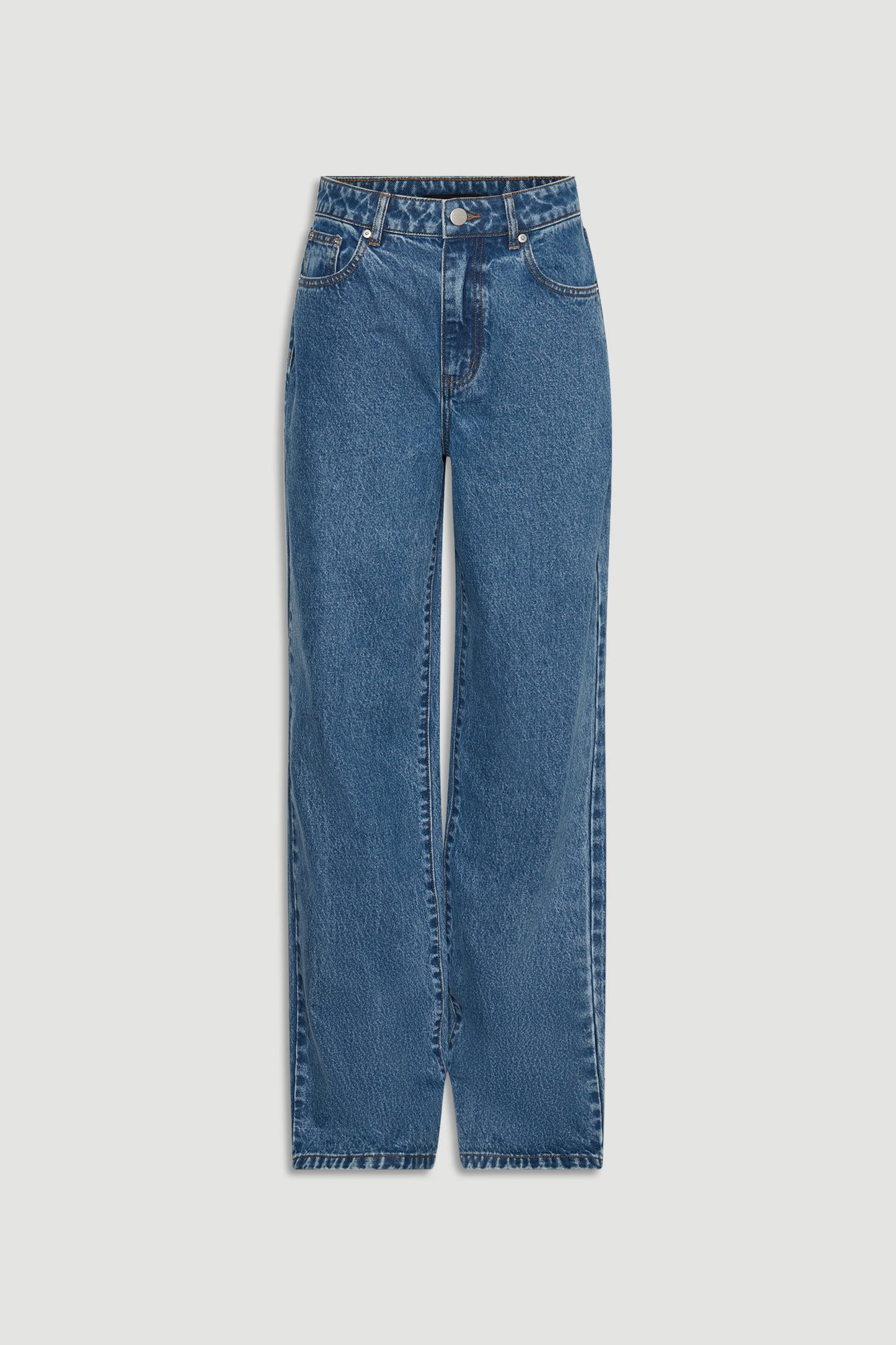 Ariana Straight Leg Jean