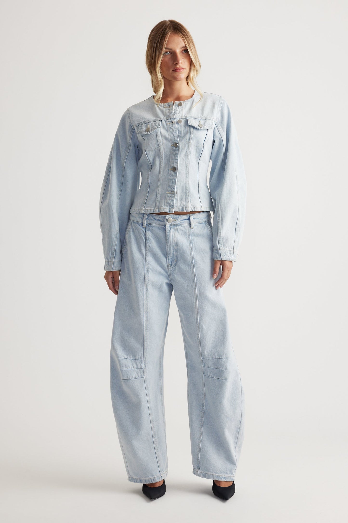 Amaya High Rise Barrel Jeans