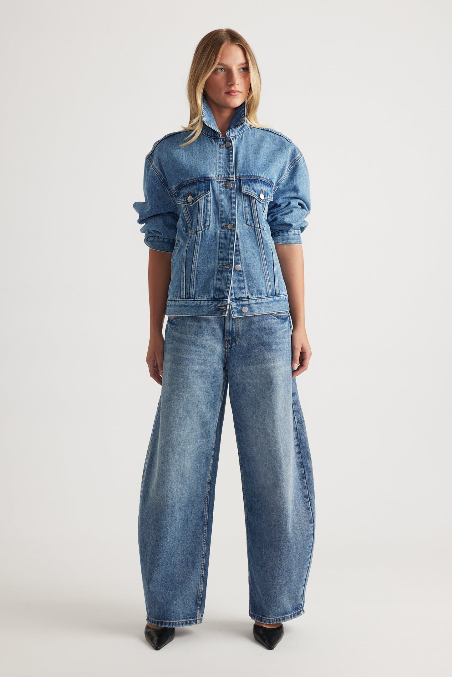 Daisy Horseshoe Jeans