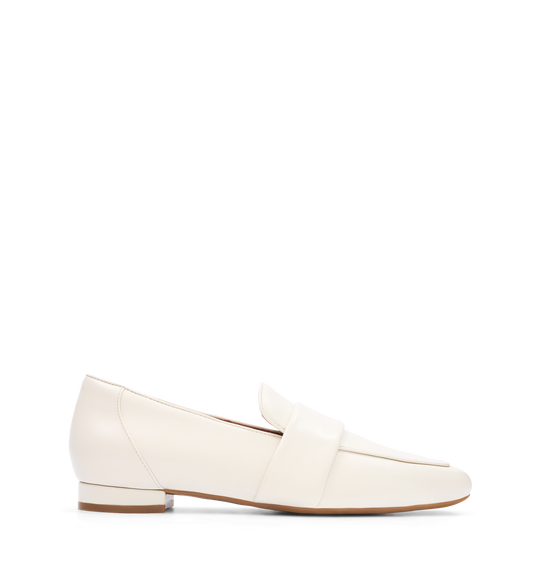 Antpipit Ecru Leather Loafers
