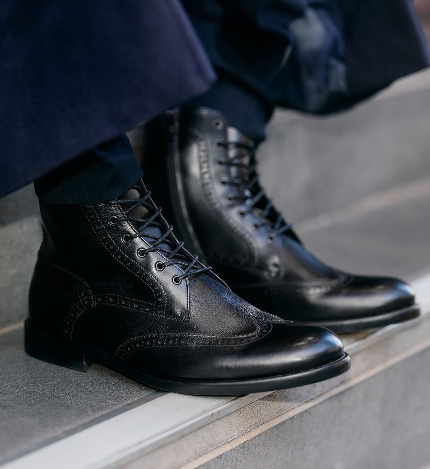 Manganese 2 Black Leather Boots