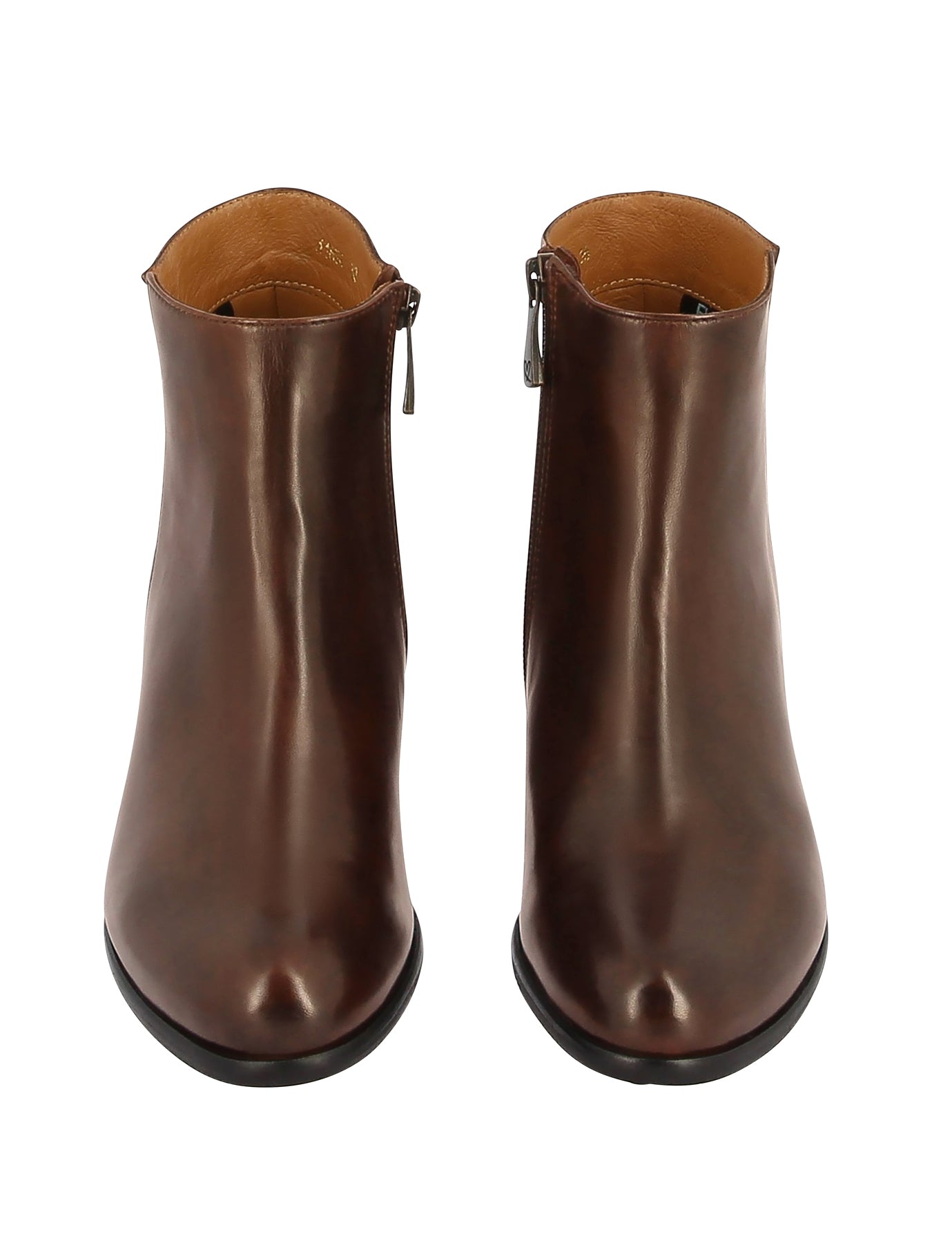 BOURNEVI_BRW_4_1757987444