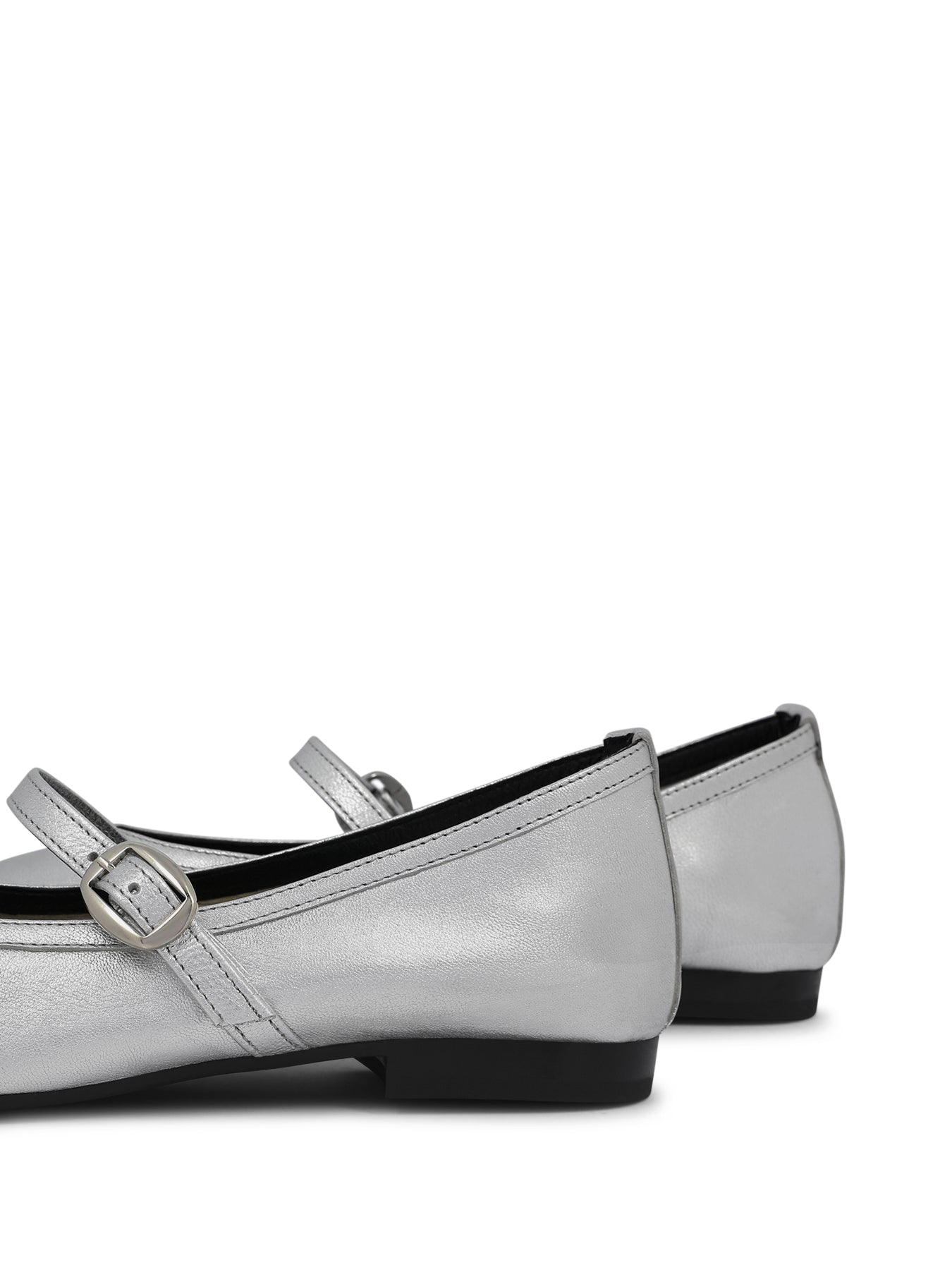 BRYAN_SIL_7_1732571014