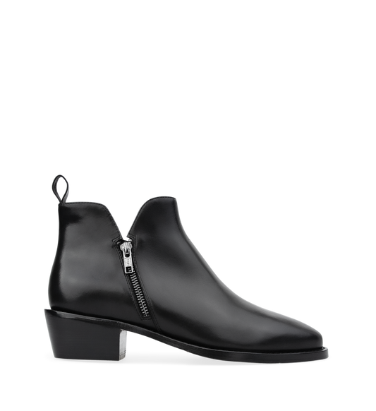 Babax Black Leather Ankle Boots