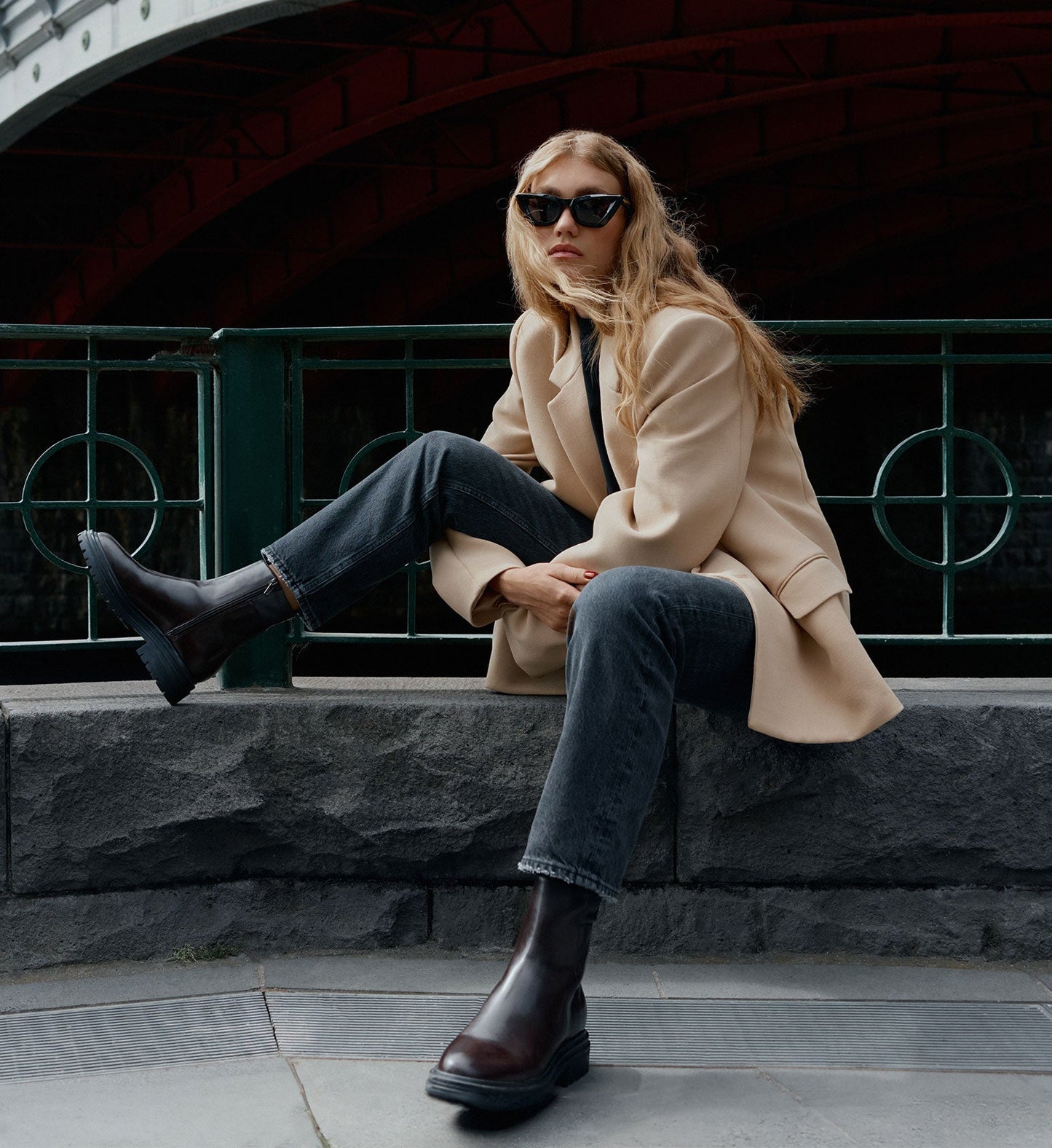 Harpy Carob Boxed Leather Flat Boots