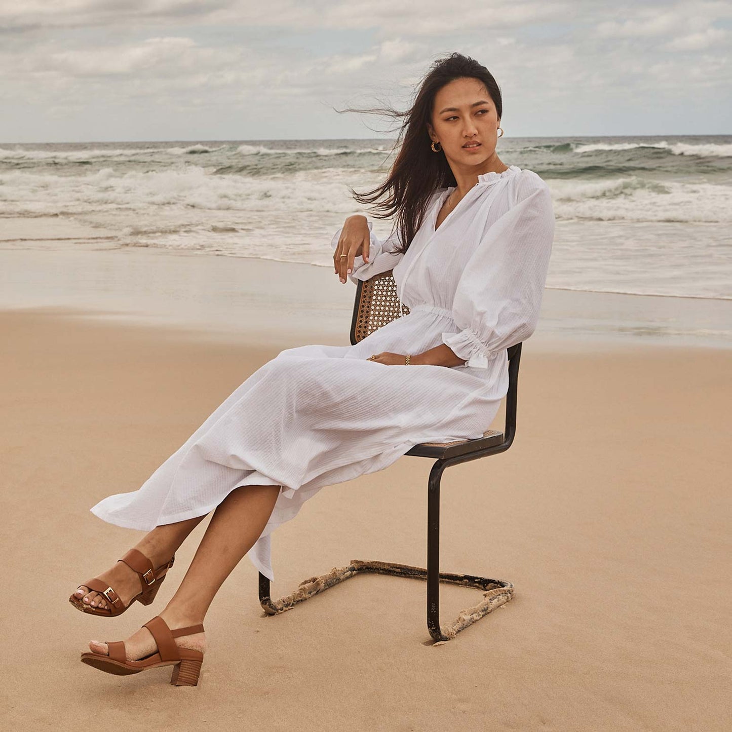 Hoopoe 2 Tan Leather Low Heels