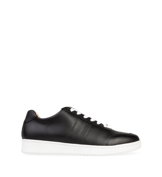 Caracara Black MIRUM® Plant Based Vegan