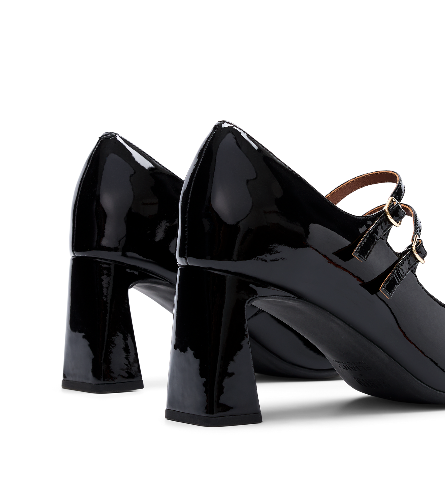 patent finish on the cayuga heels