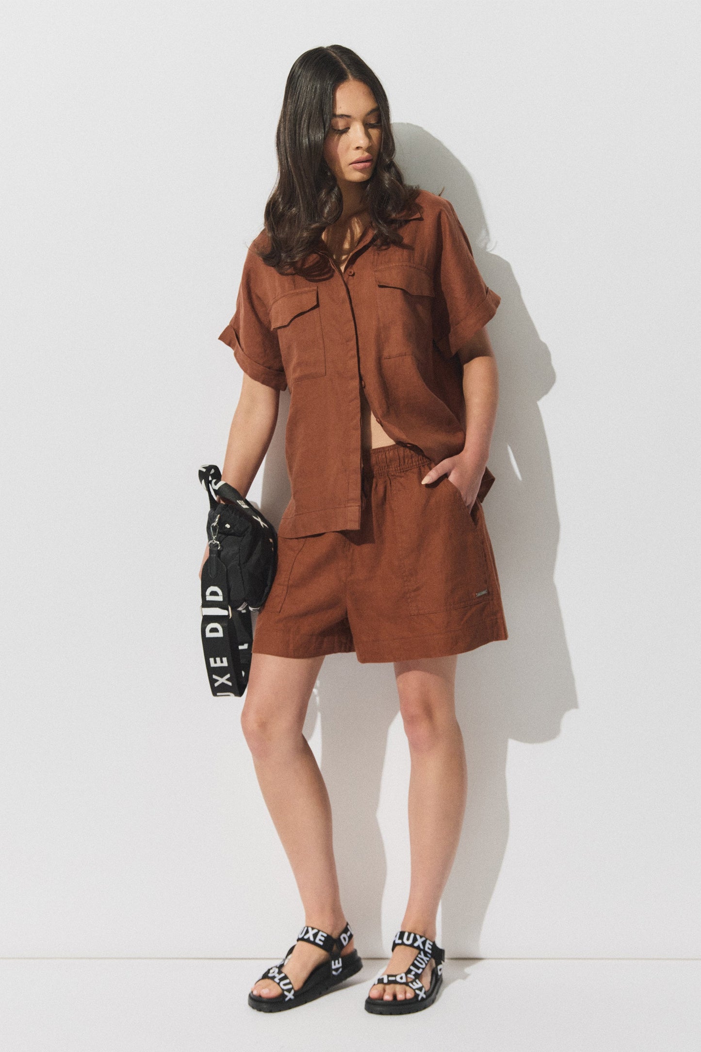 D-Luxe Linen Short