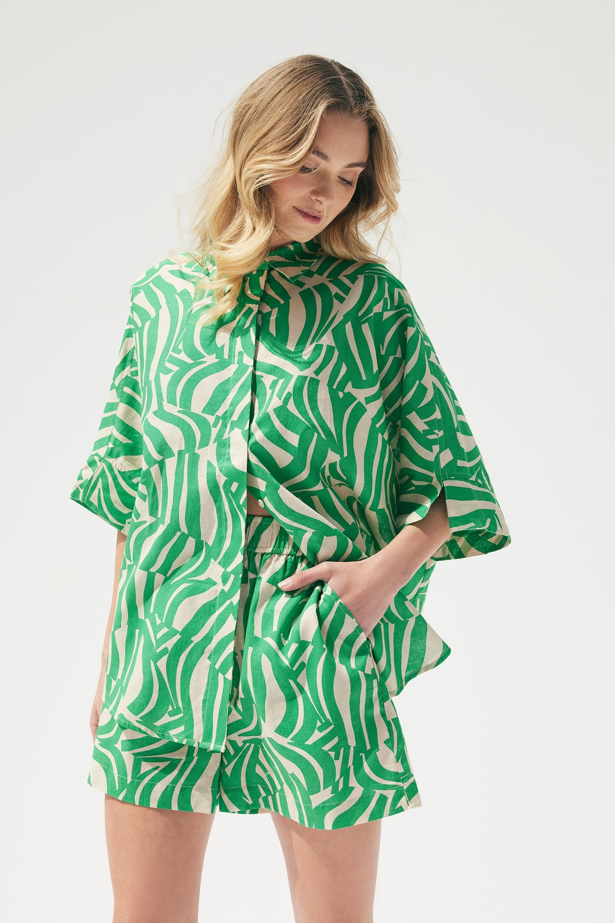 Romi Oversized Shirt