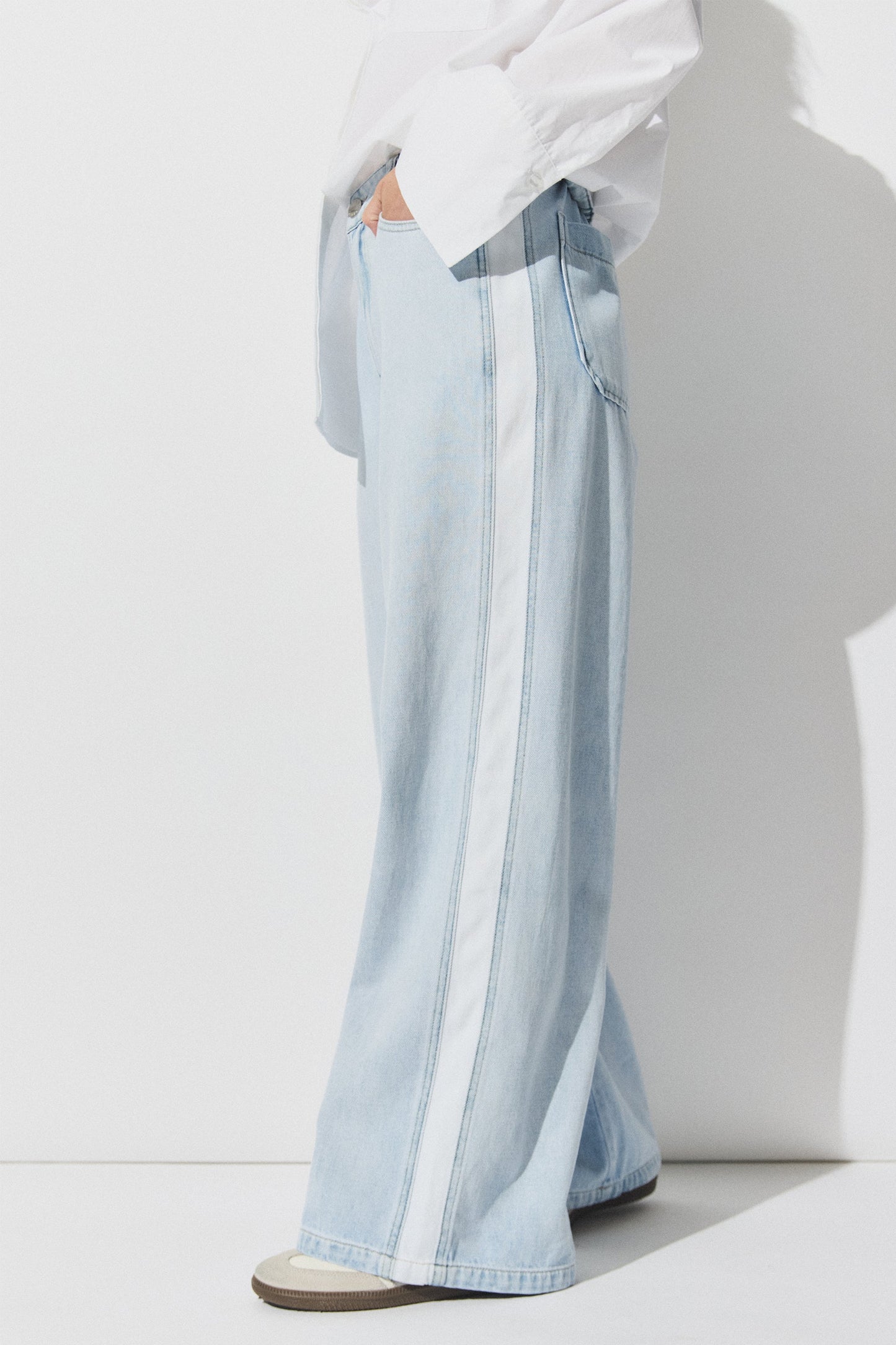 D-Luxe Wide Leg Jean