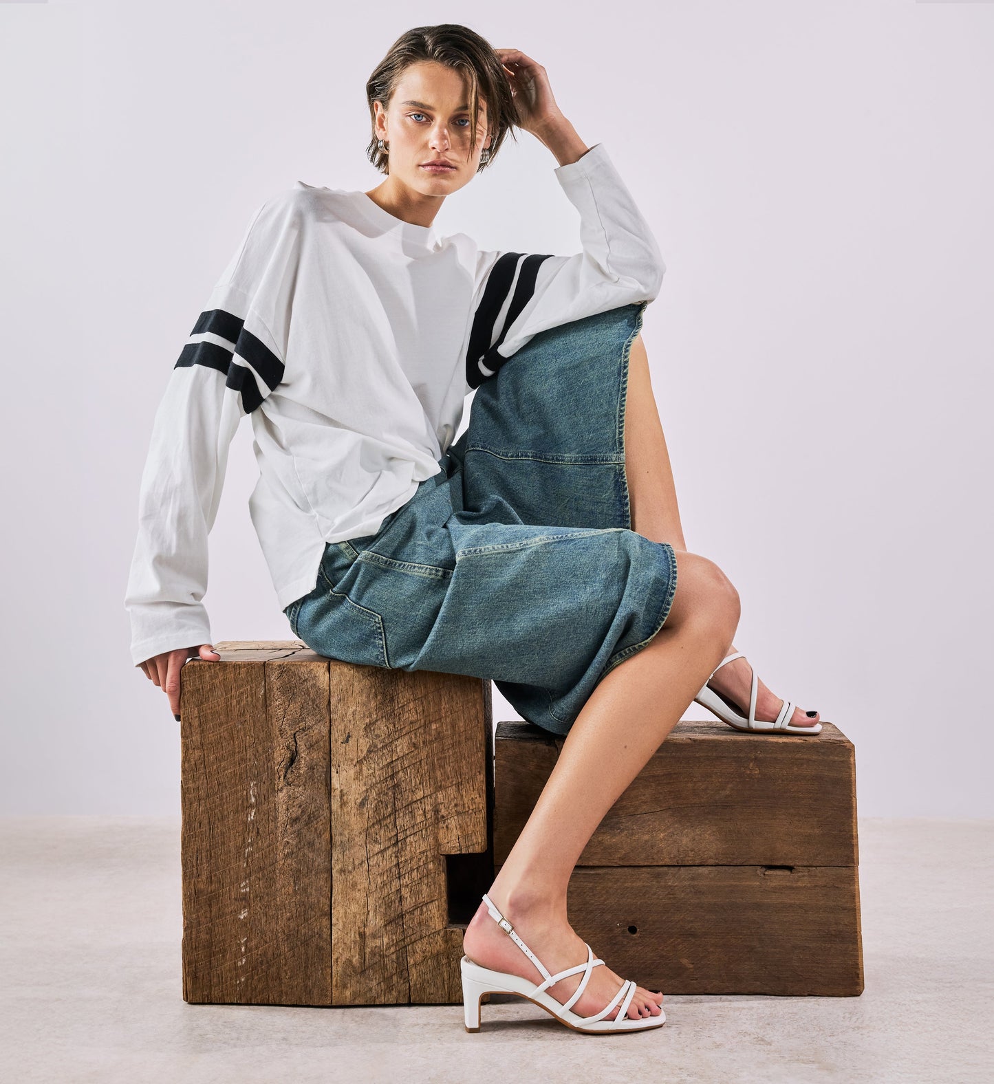 Sapayoa White Leather Low Heels