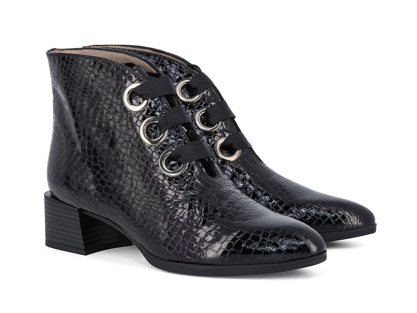 HUESCA_BLK_3_1636500101