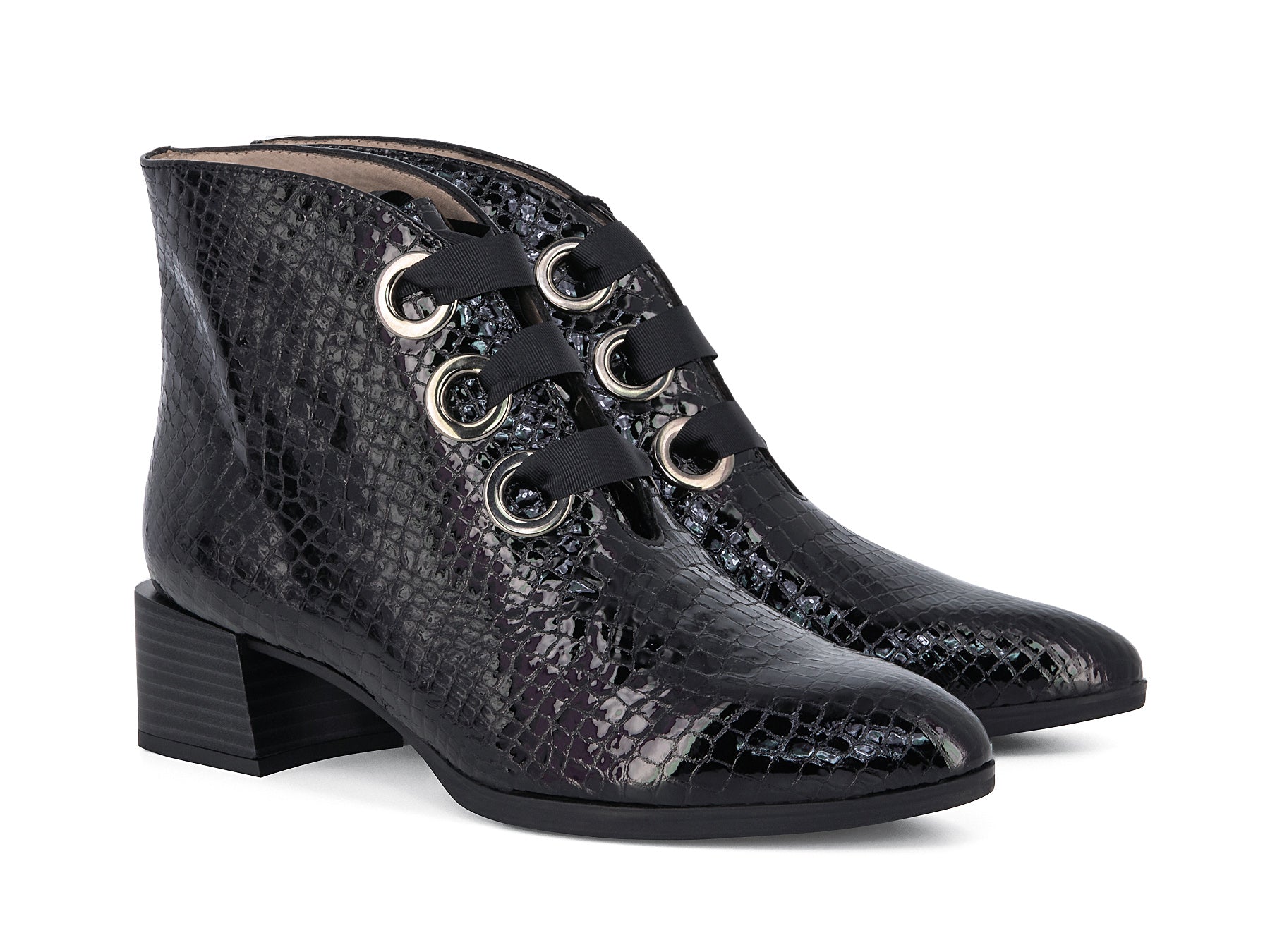 HUESCA_BLK_3_1636500101