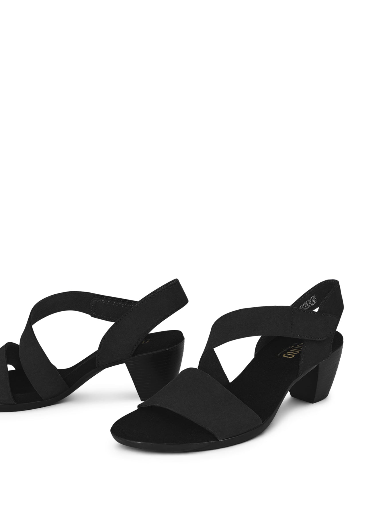 LUCIAM_BLK_6_1768253255