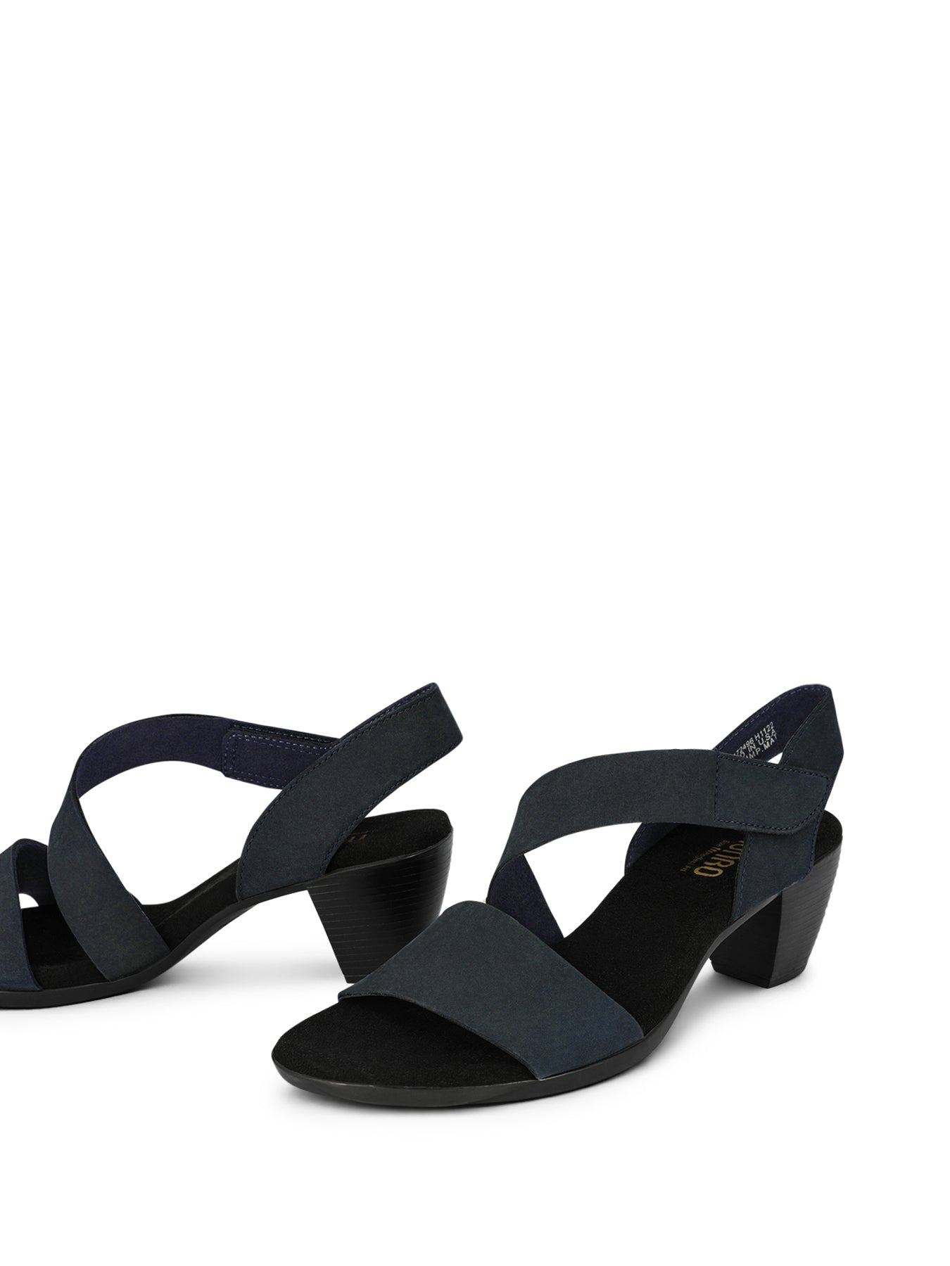 LUCIAM_NVY_6_1768253263