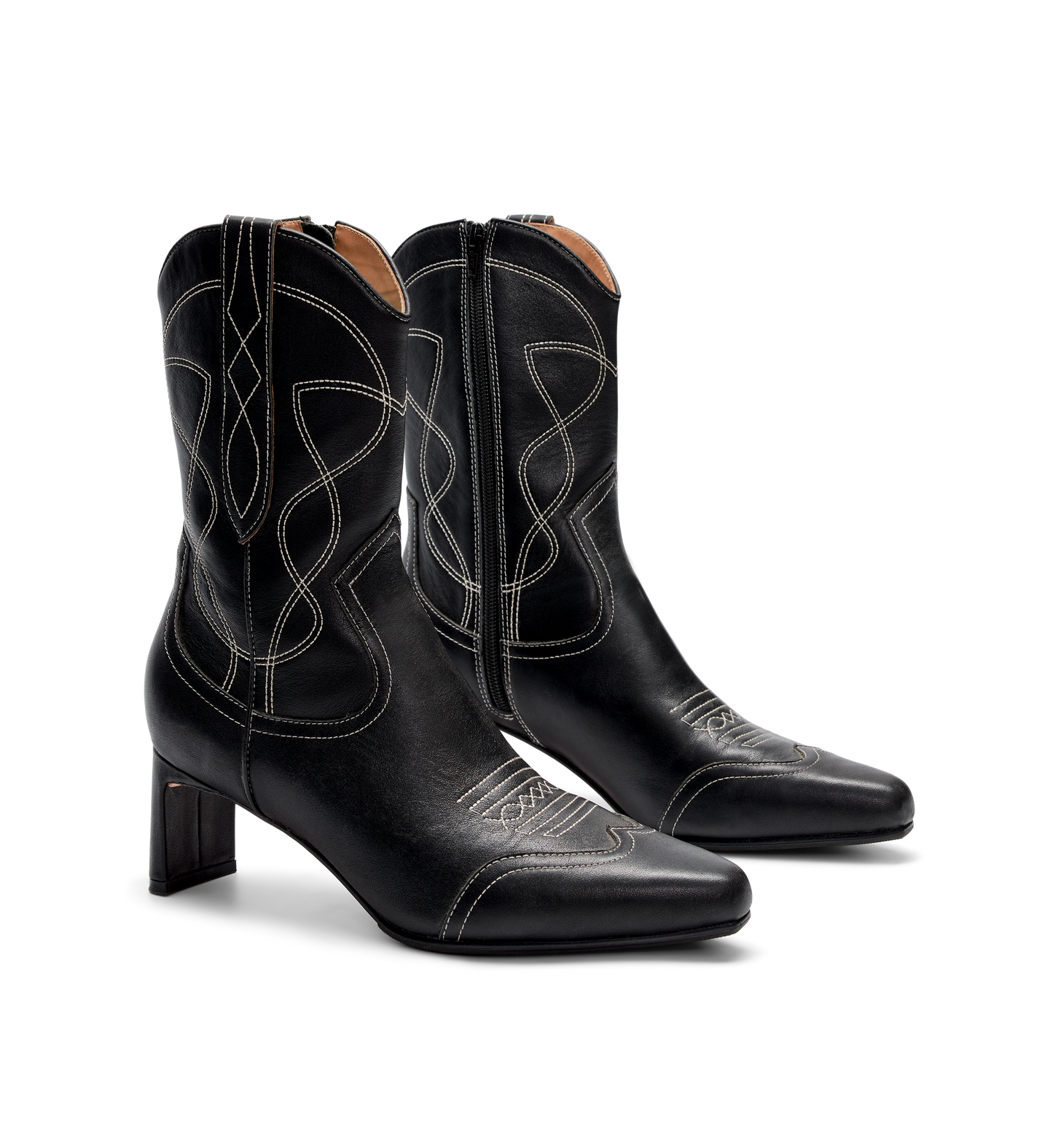 Black cowboy boots for women with white stitching