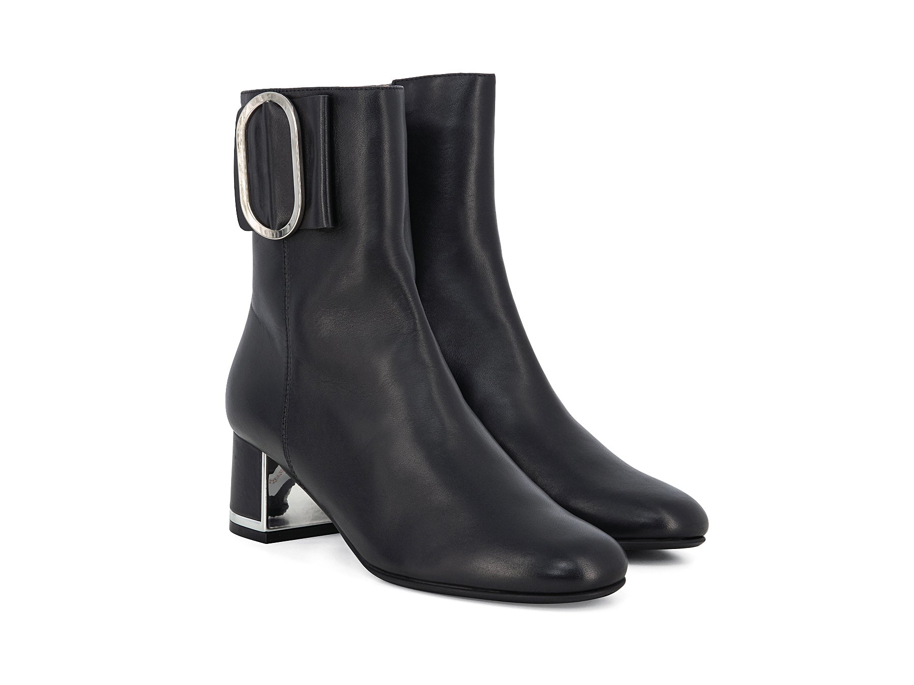 ZUCCA_BLK_3_1676269958