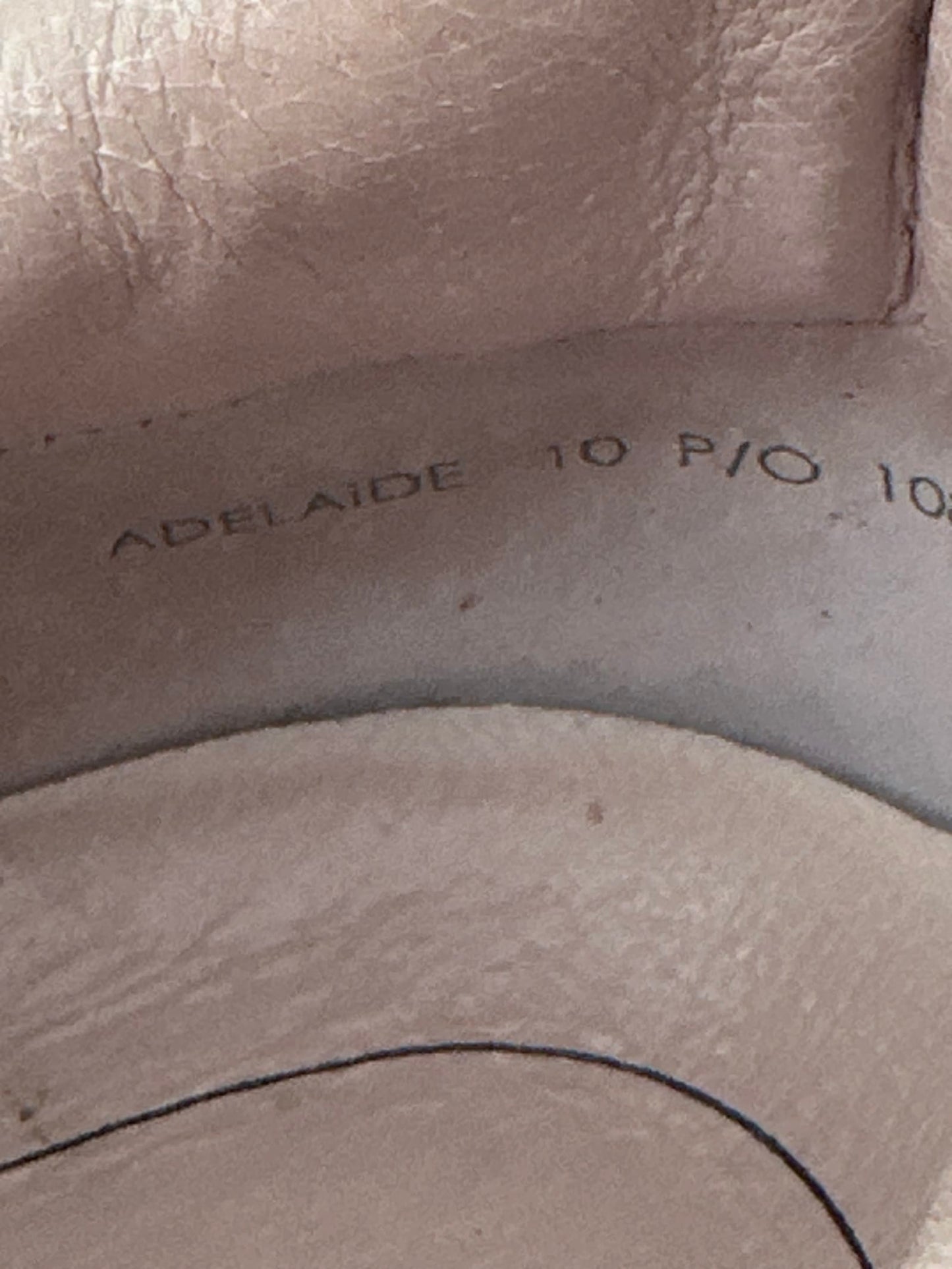 91693