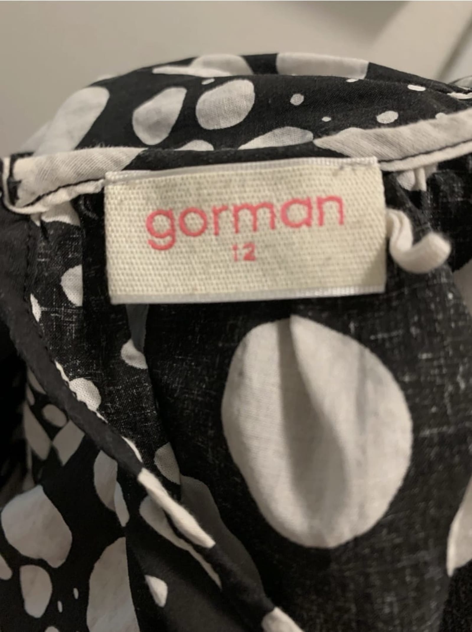 185831