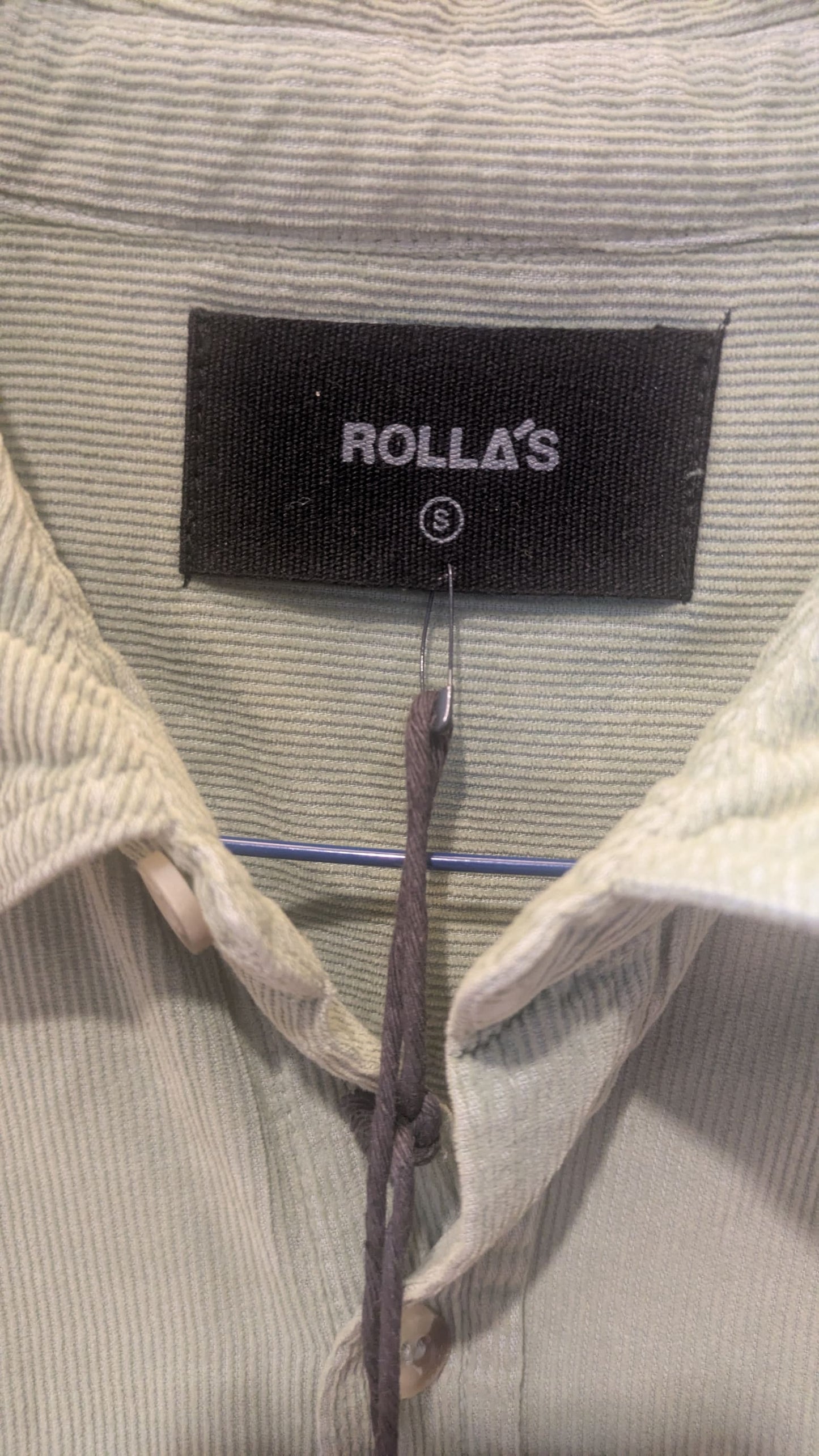 93565