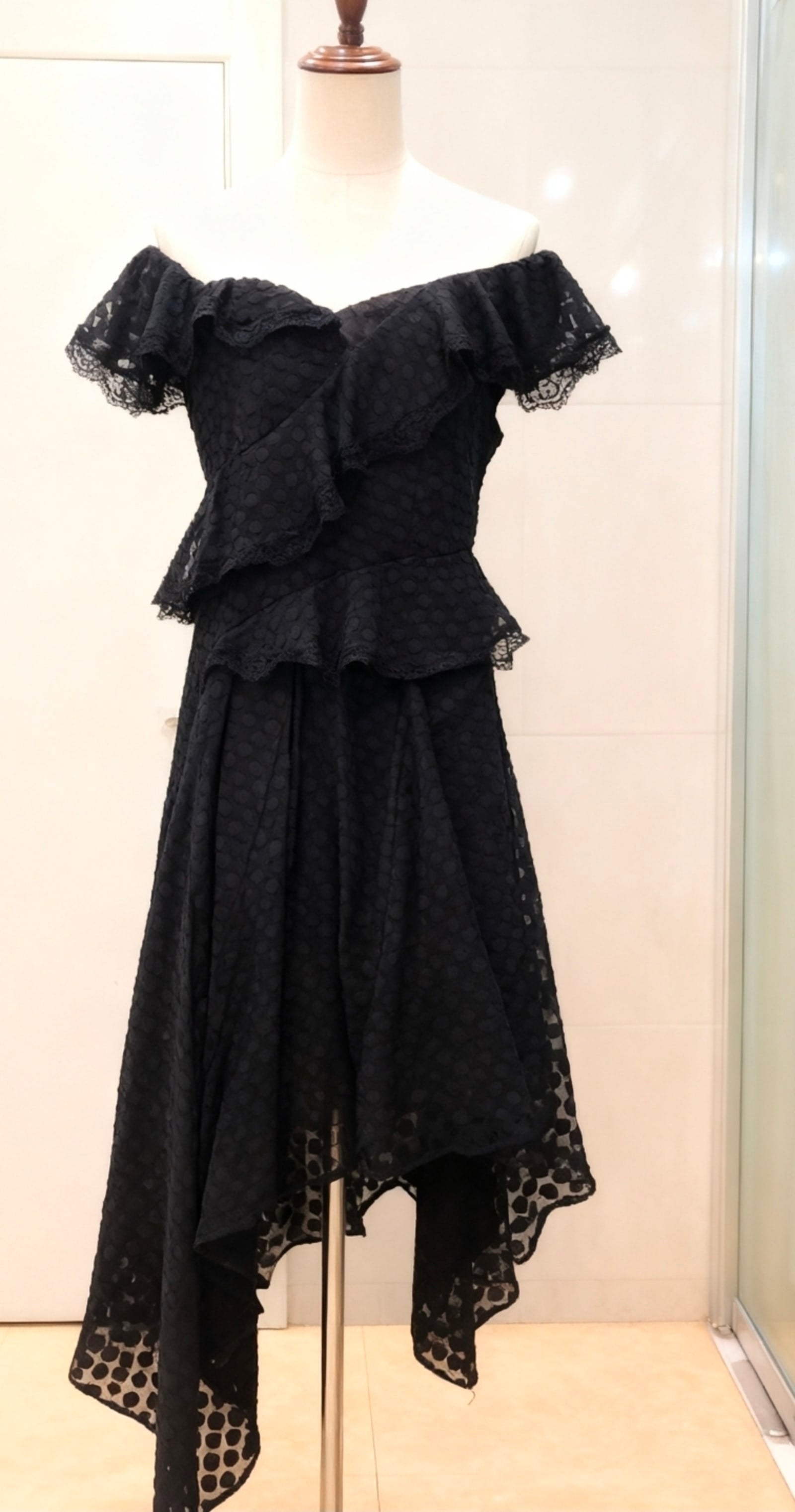 137580