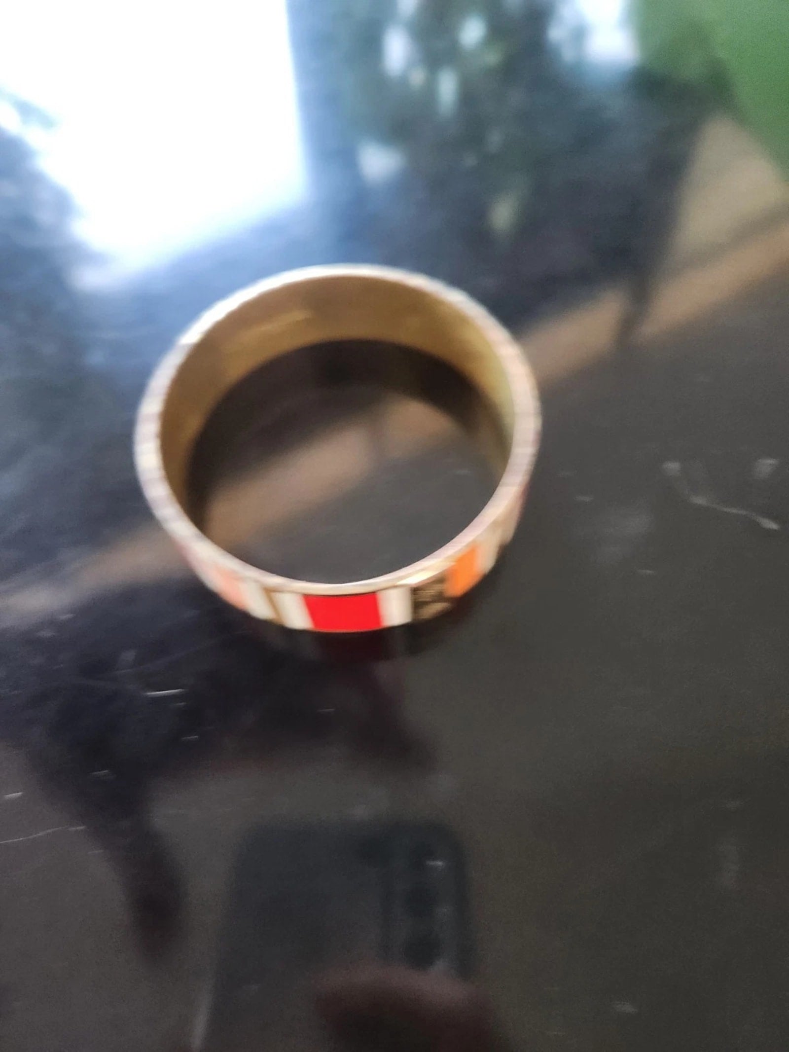 83107