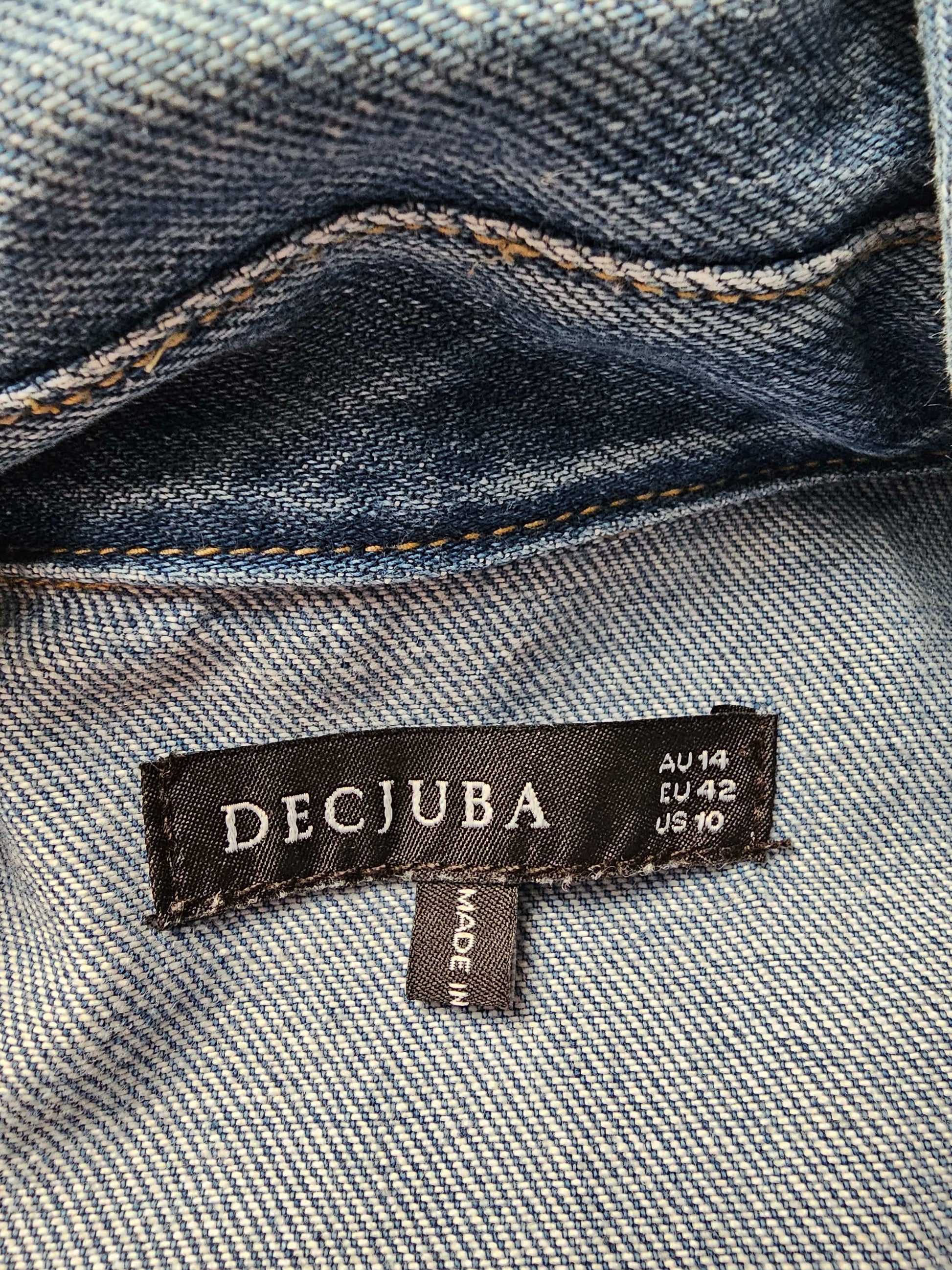 22561