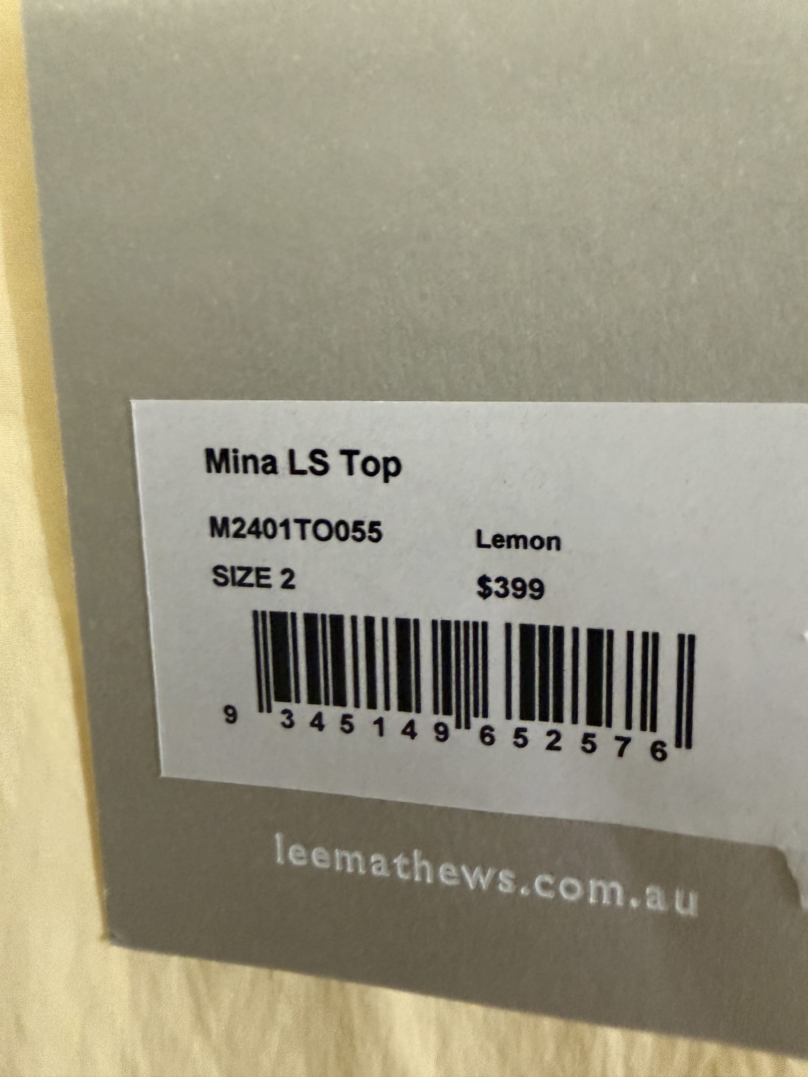 182947