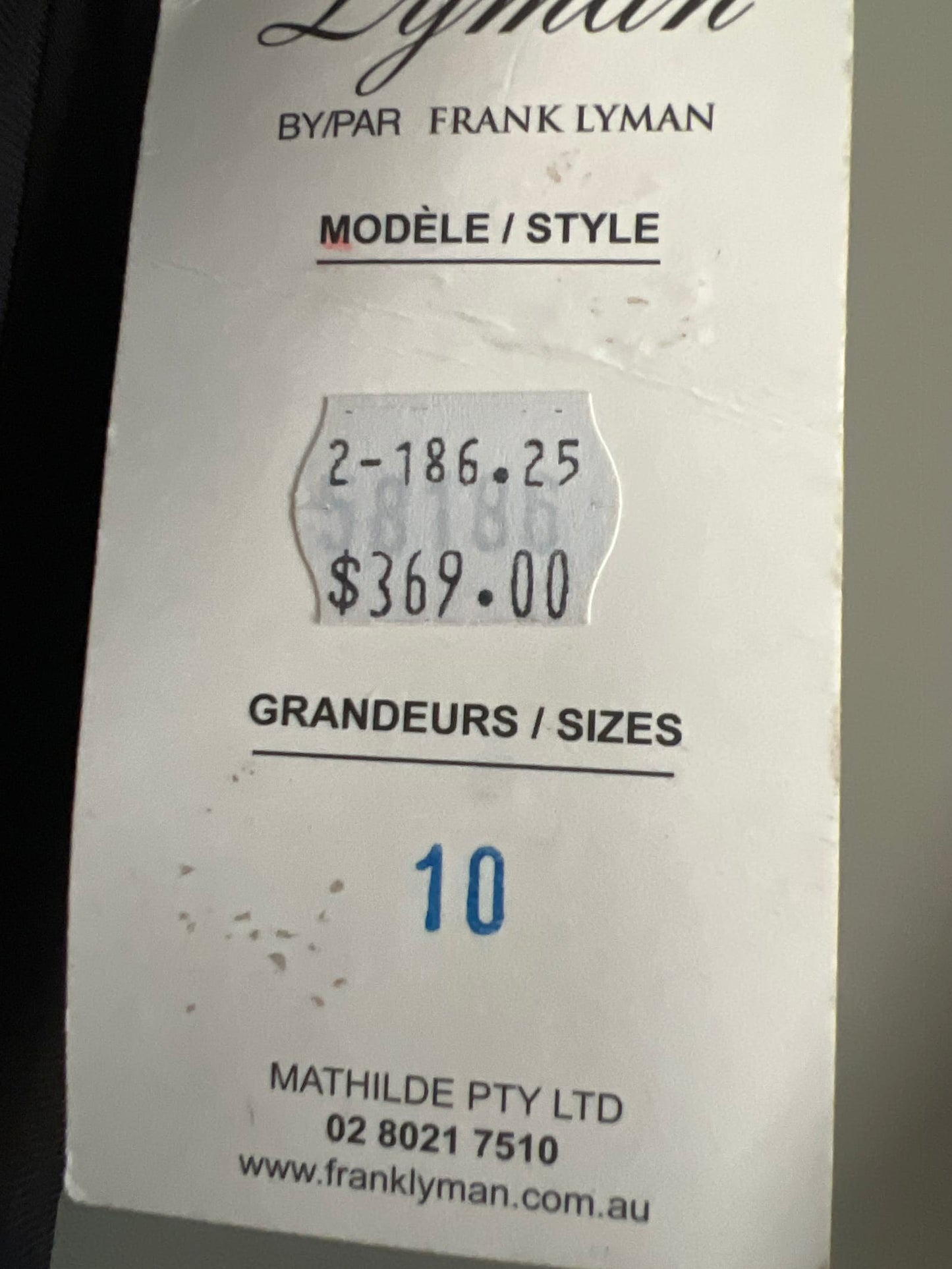 163901