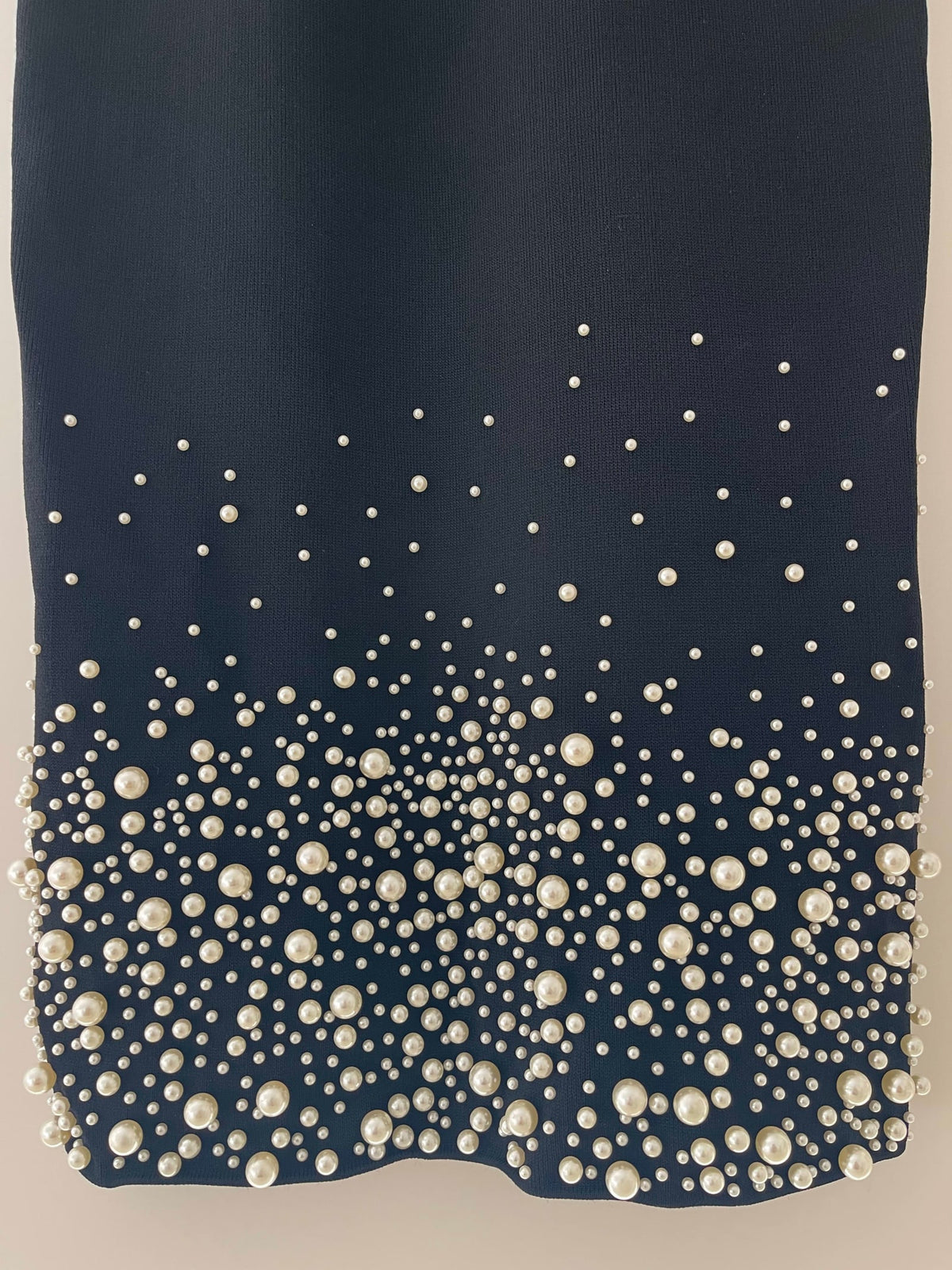 217104