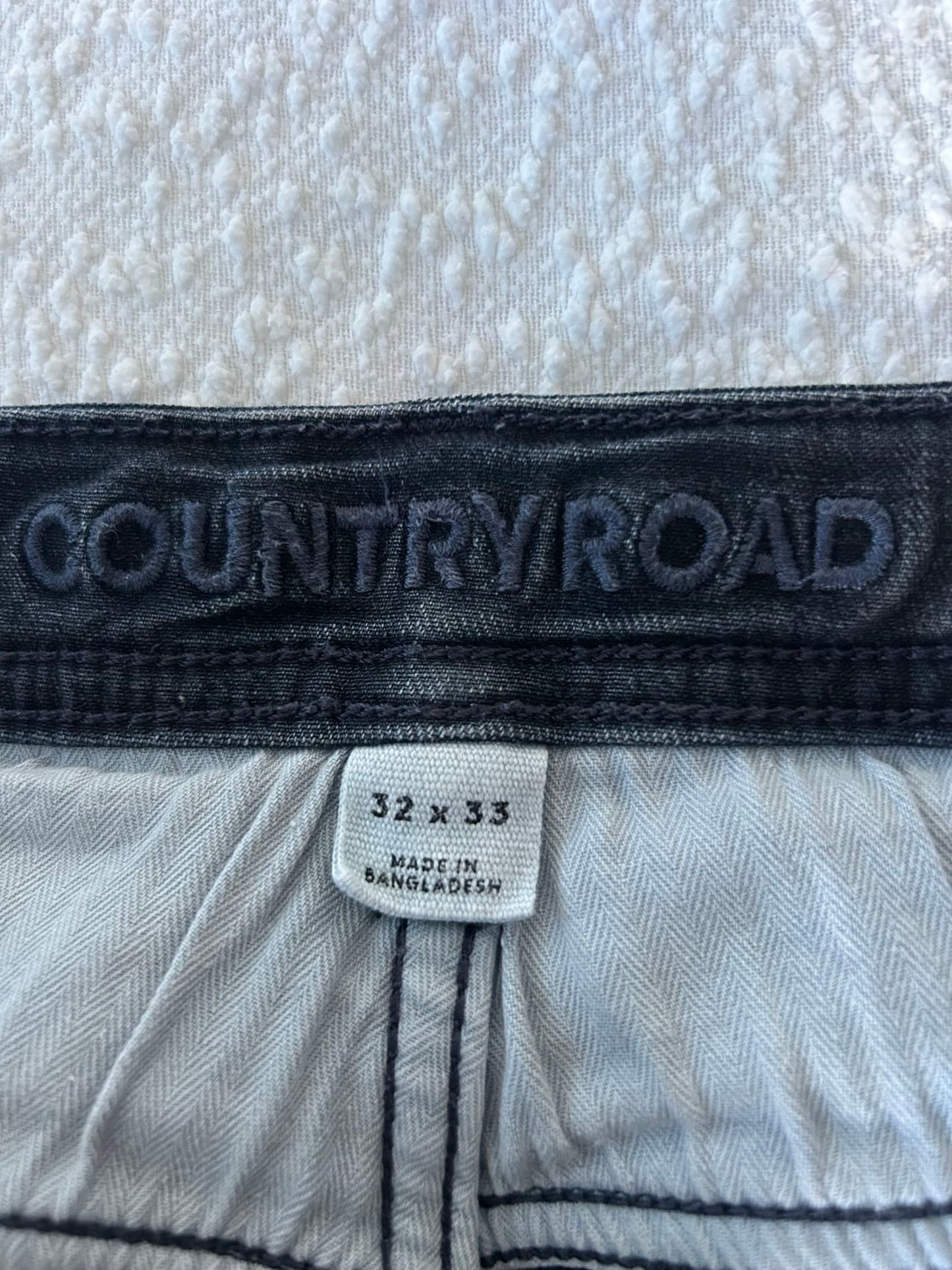 113366