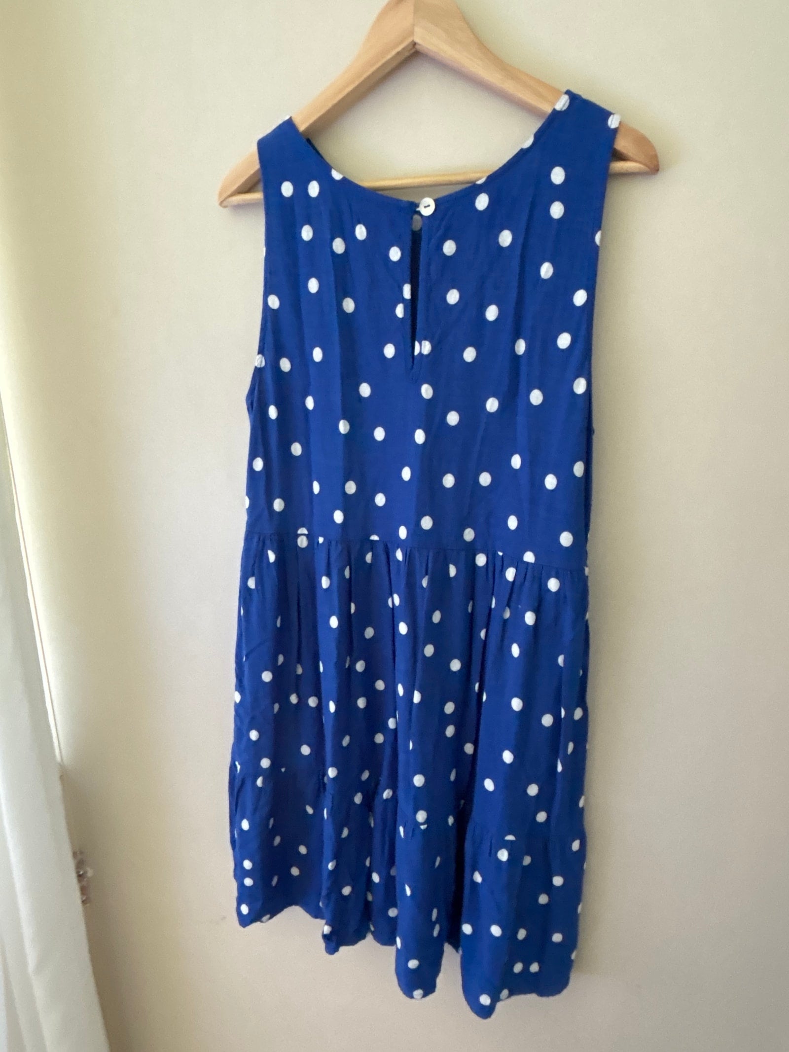 166570