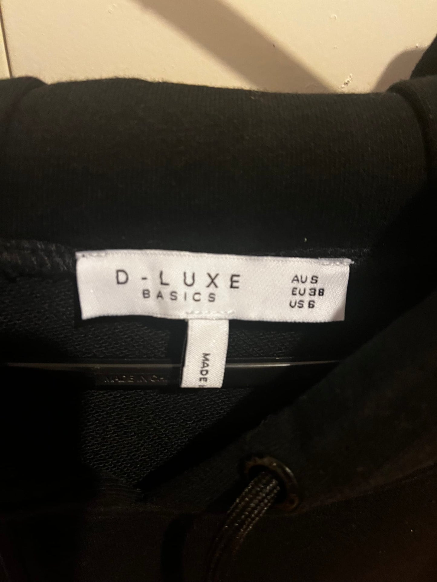 142745