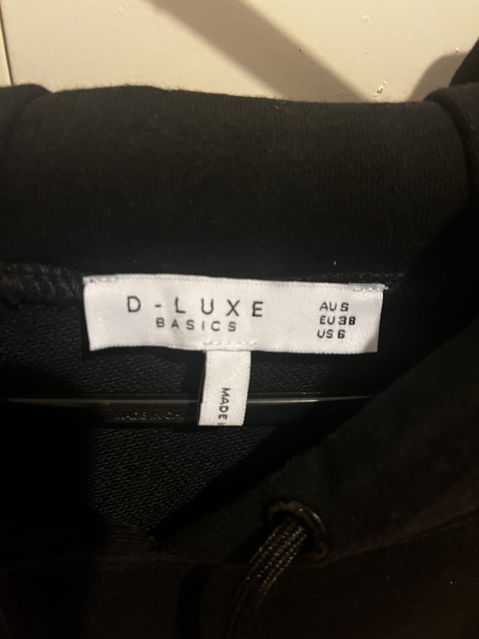 142745
