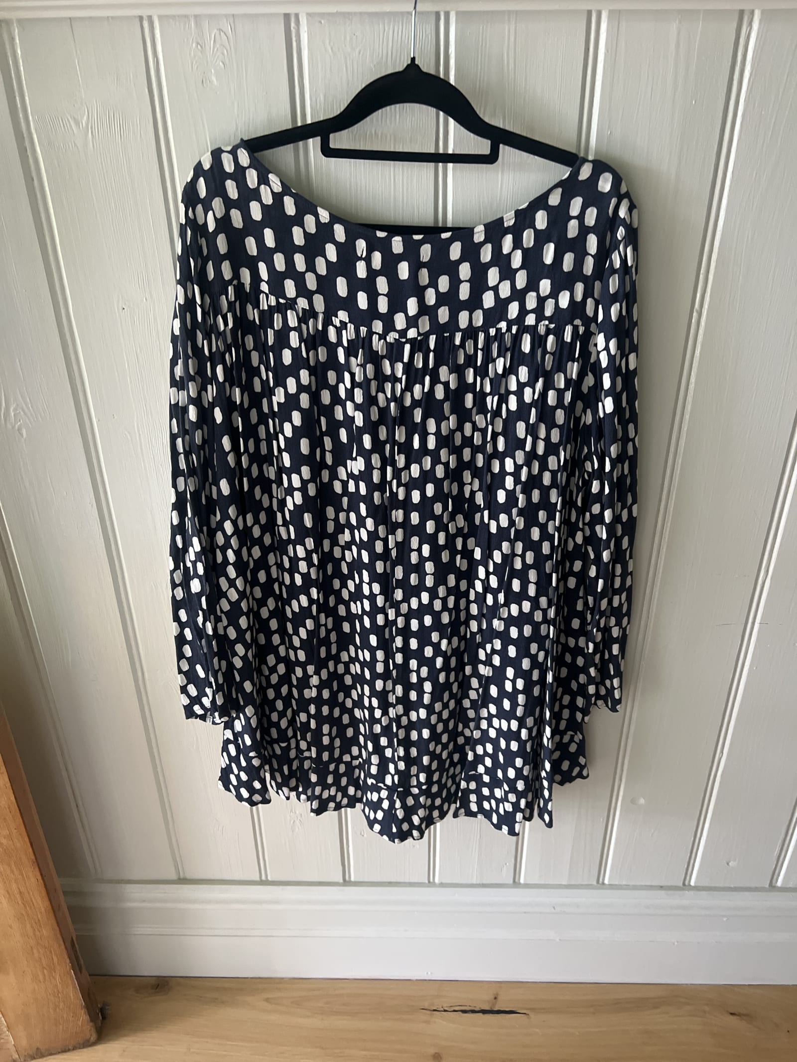 158385