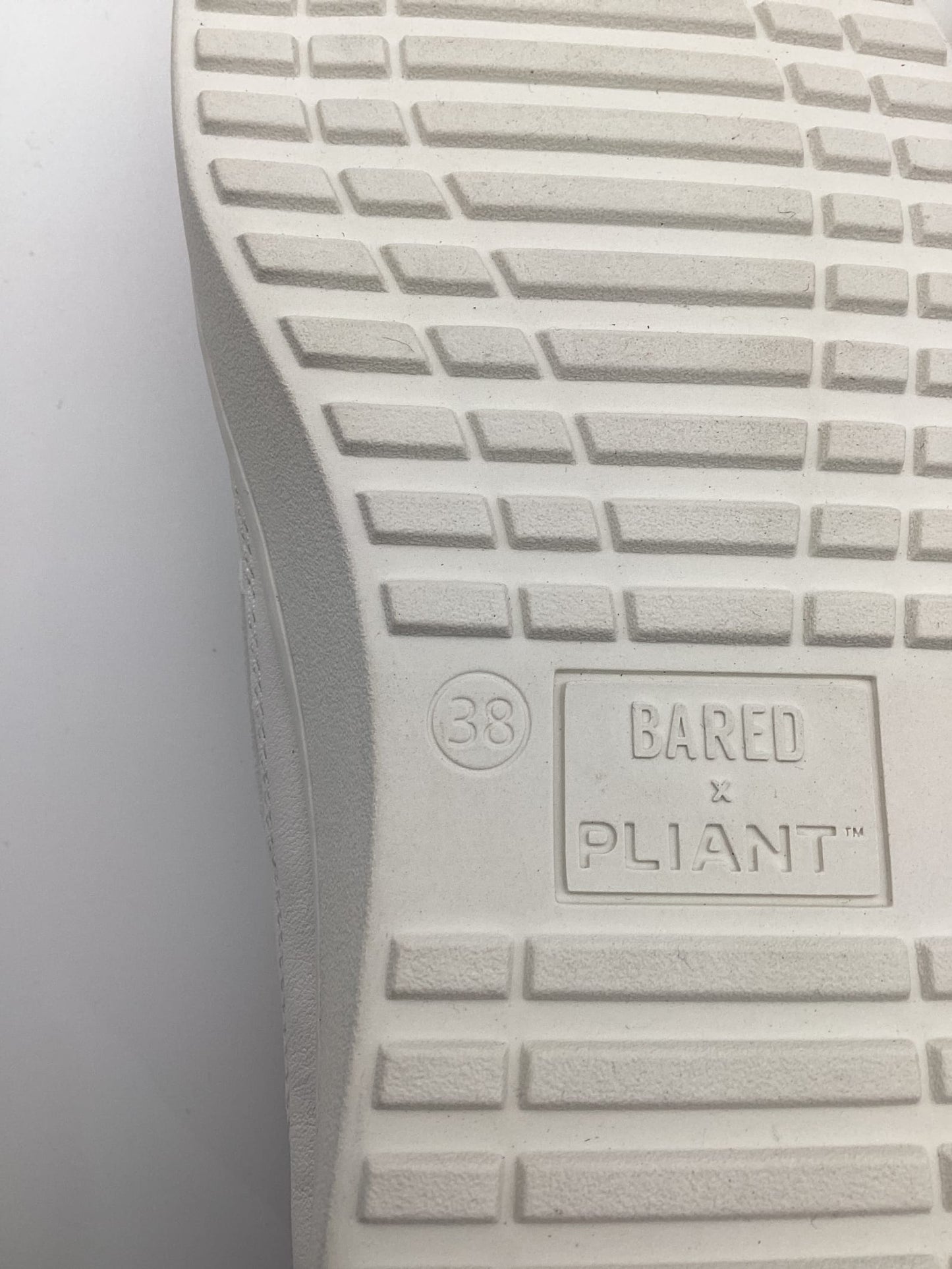 43242