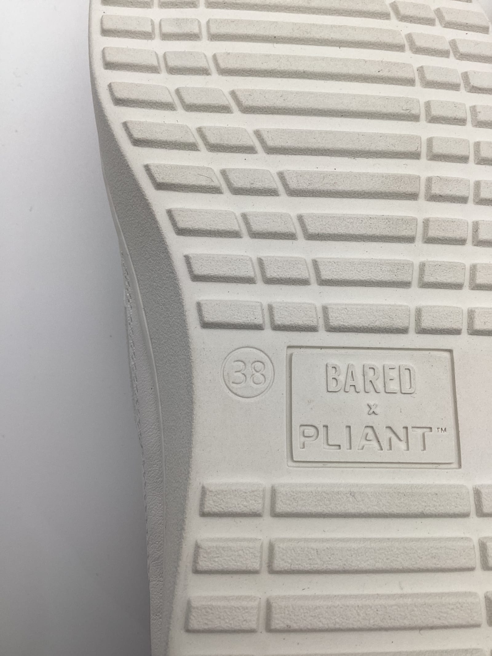 43242