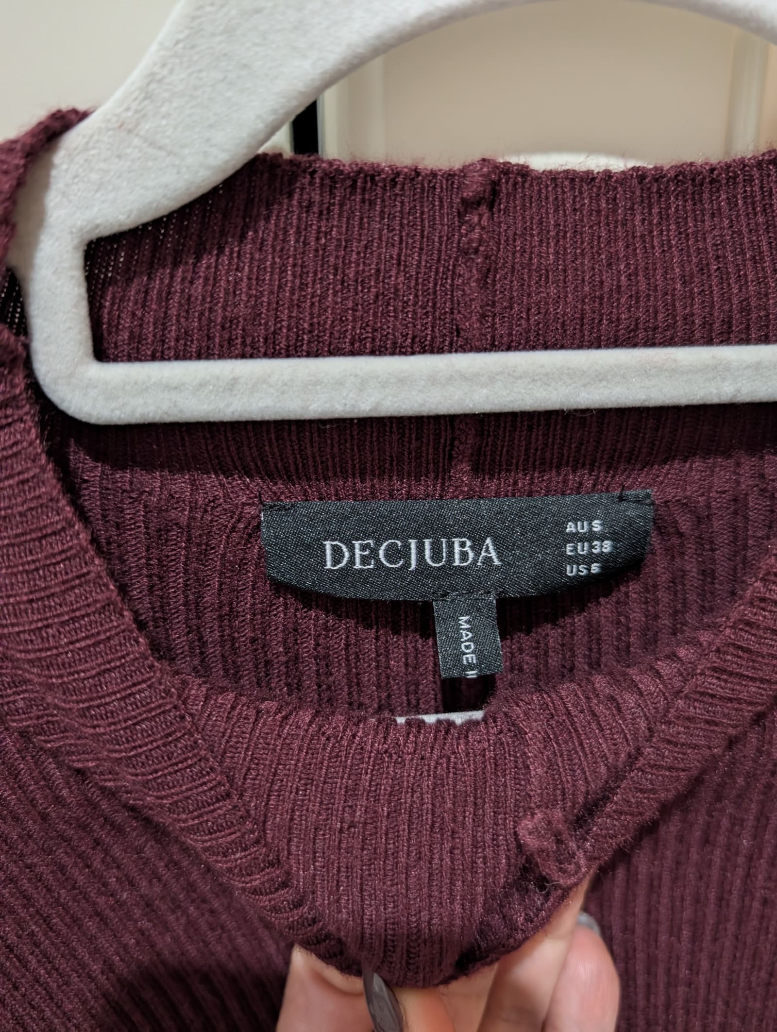 115763