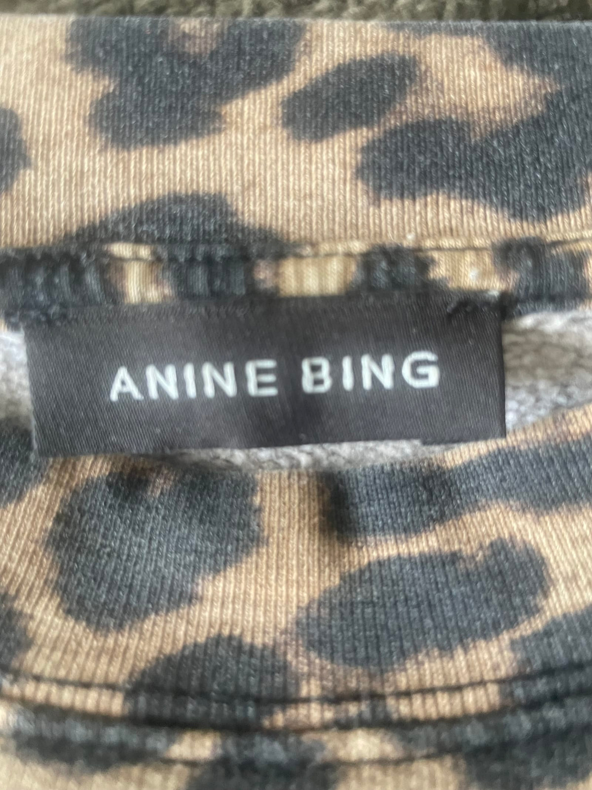 221547